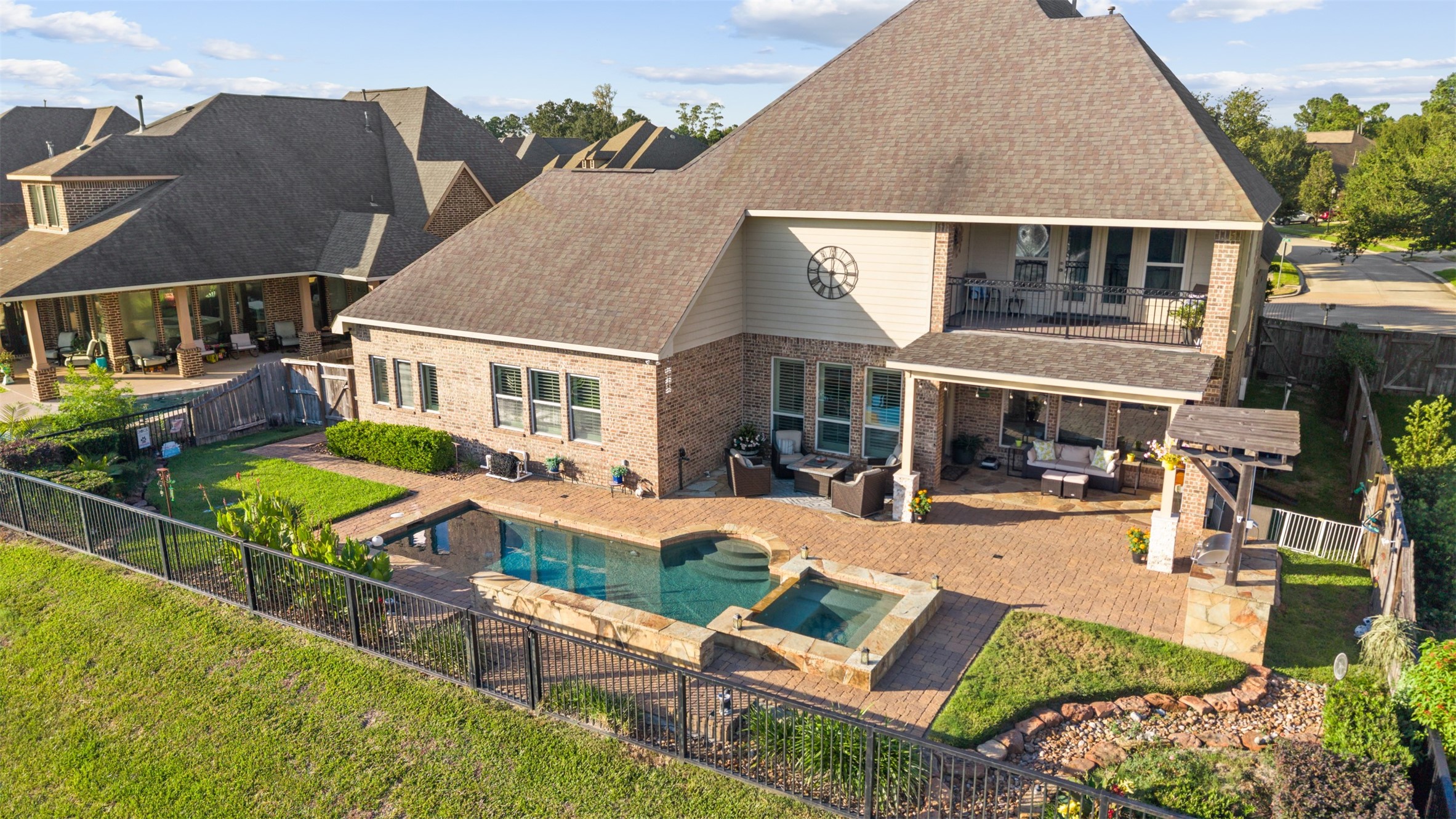 18515 Duke Lake Drive, Spring, TX 77388