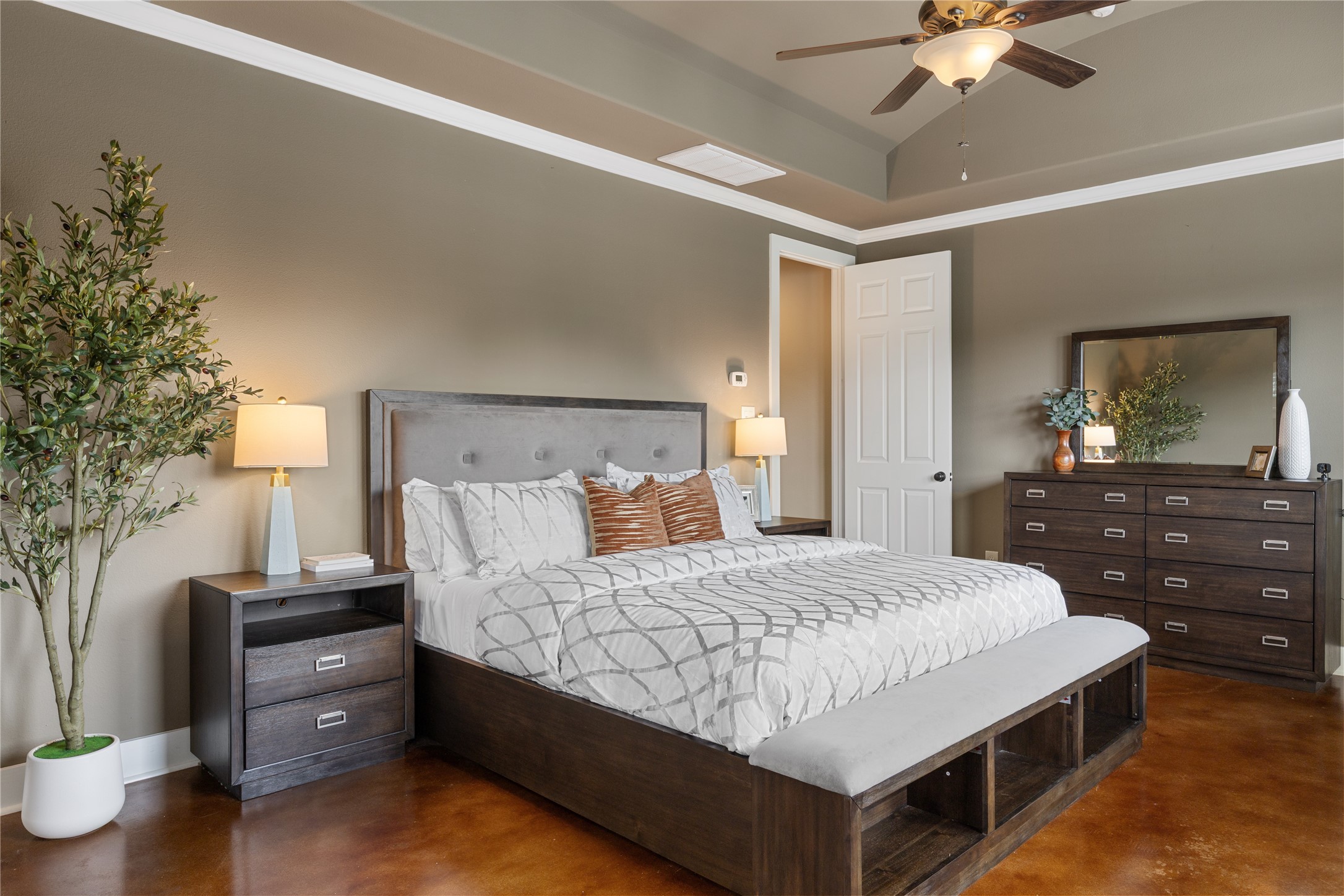 18515 Duke Lake Drive, Spring, TX 77388