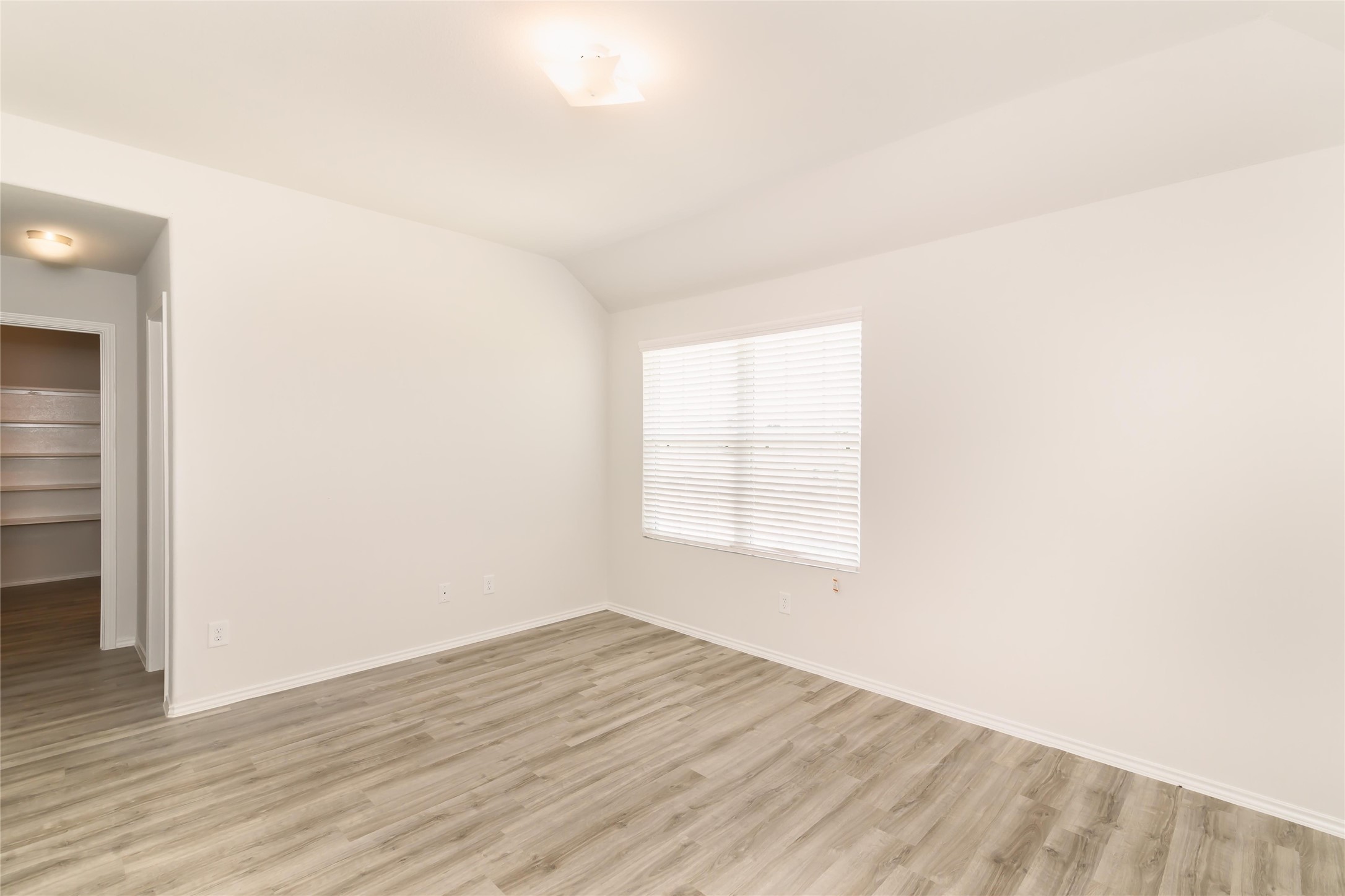 Photos may be representative of the floor plan and not the exact home. Finishes, layout, and features of the actual property for lease may vary. Photos may be representative of the floor plan and not the exact home. Finishes, layout, and features of the actual property for lease may vary.