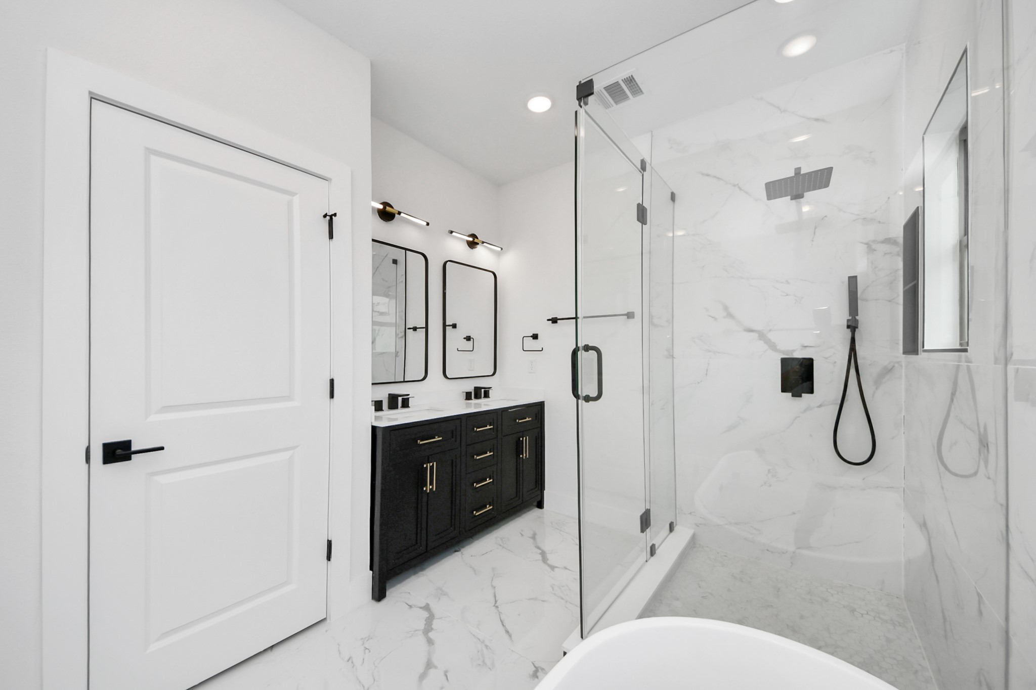 5630 Dolores Street, Houston, TX 77057