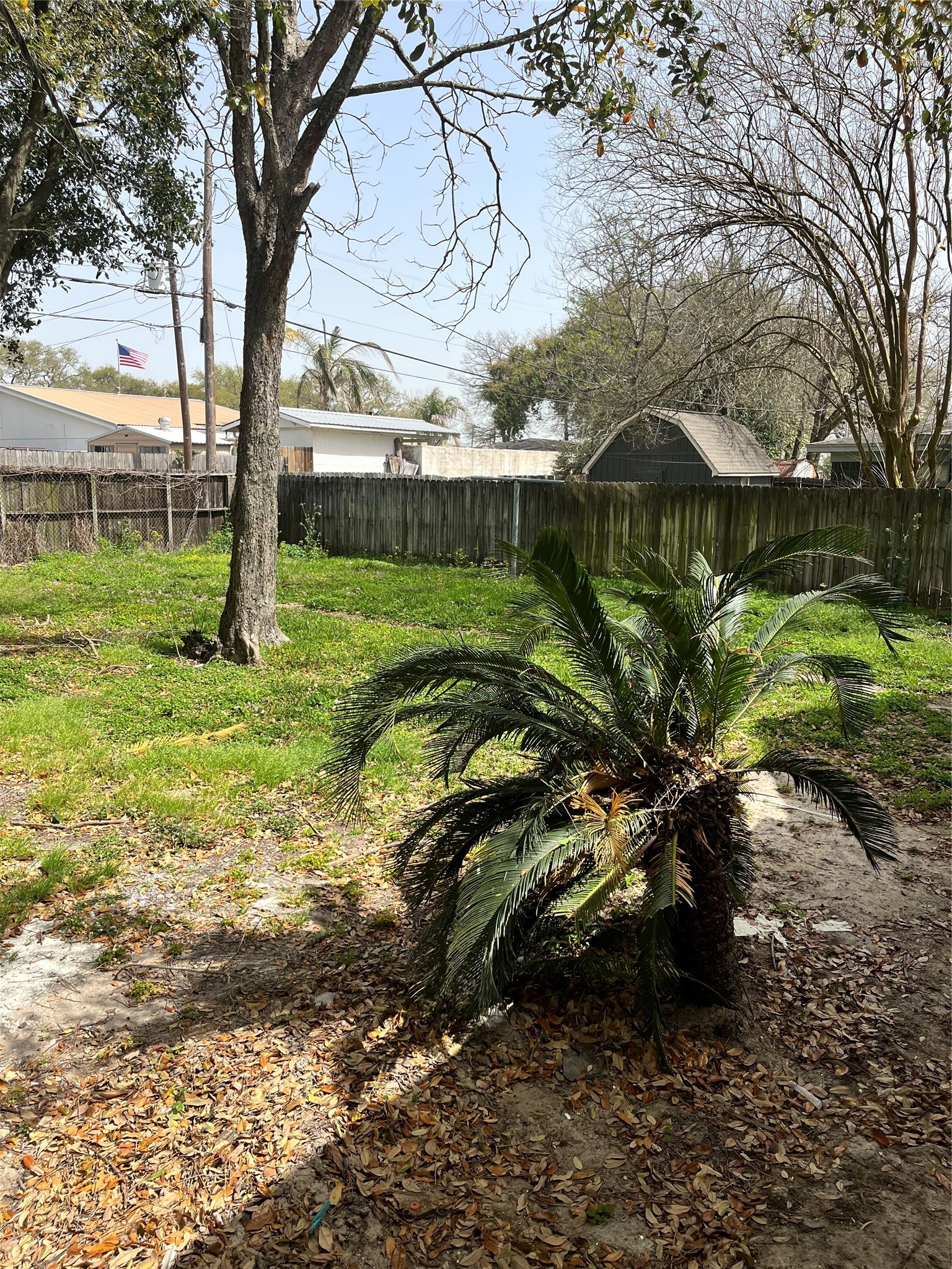 30 12th Avenue N, Texas City, TX 77590