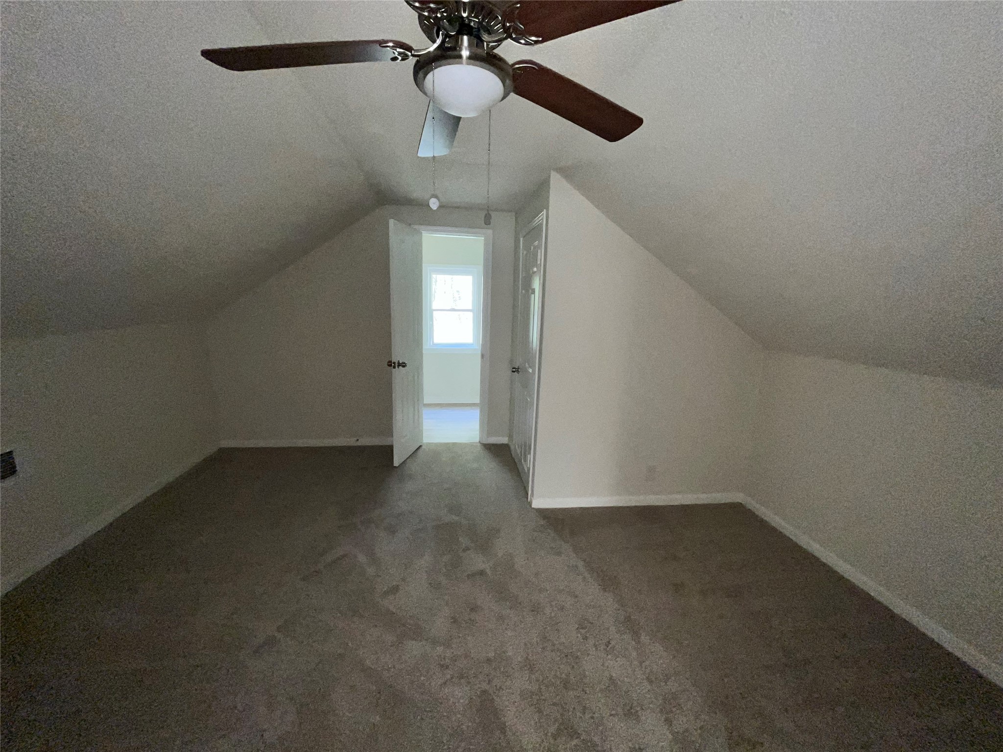 30 12th Avenue N, Texas City, TX 77590