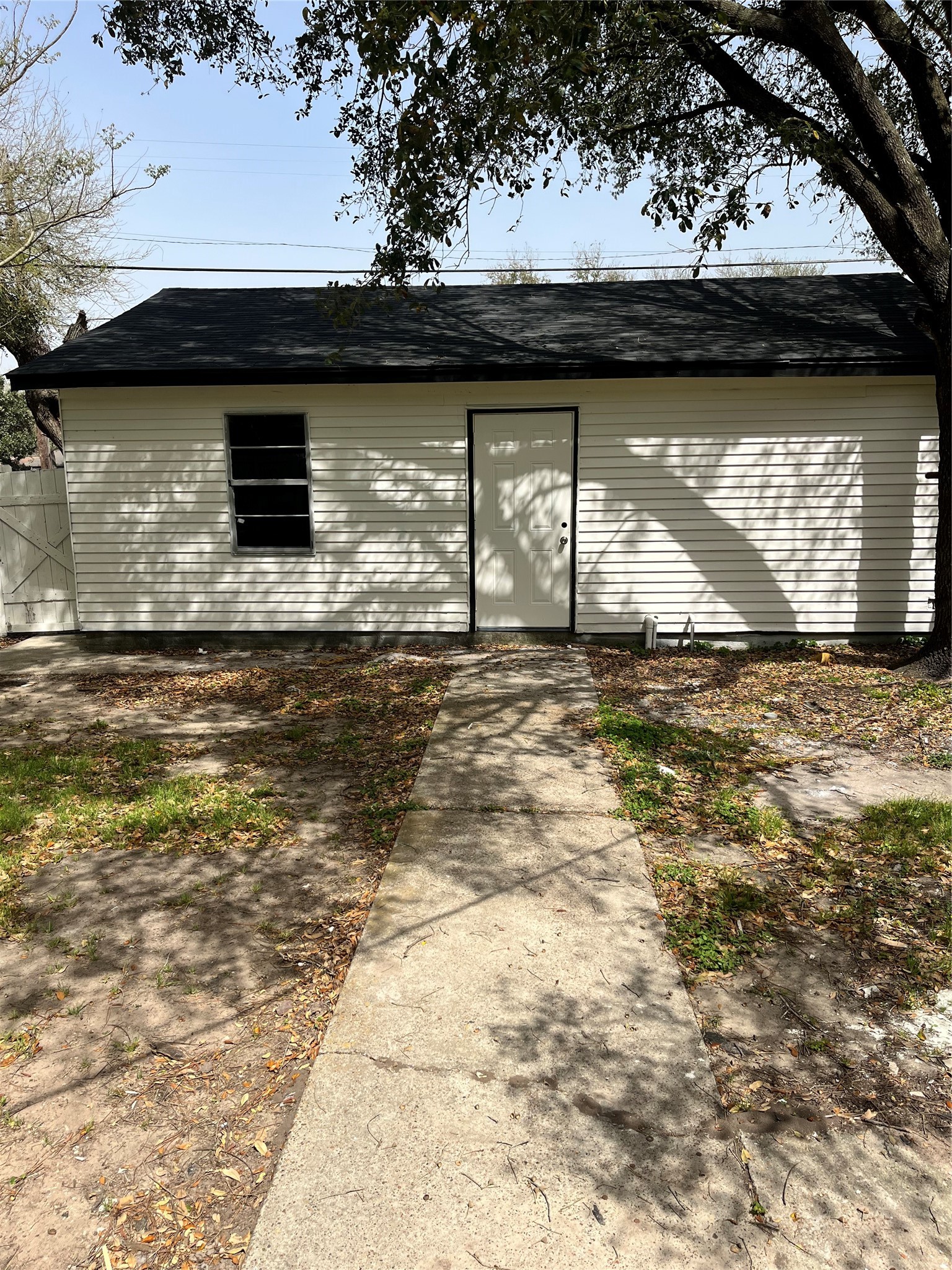 30 12th Avenue N, Texas City, TX 77590