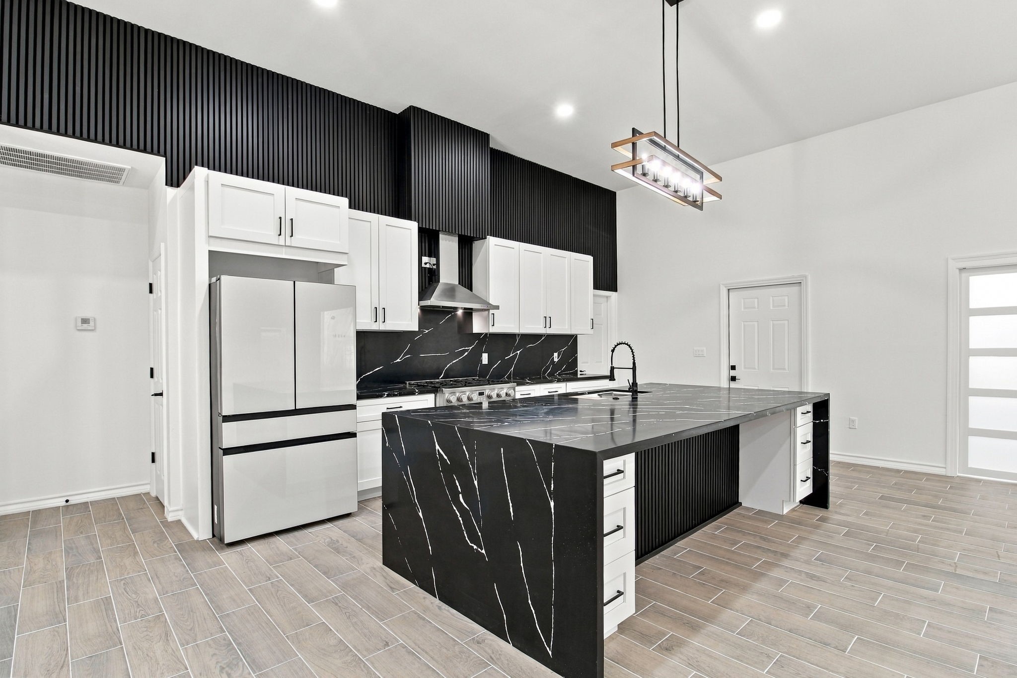 7133 Racehorse Drive, Waller, TX 77484