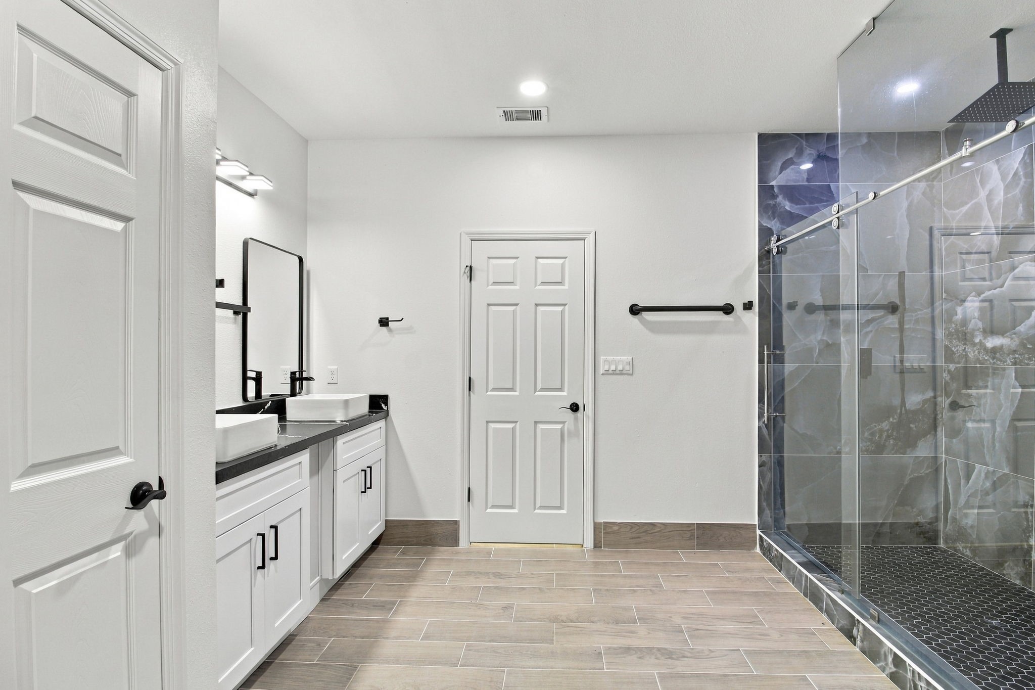 7133 Racehorse Drive, Waller, TX 77484