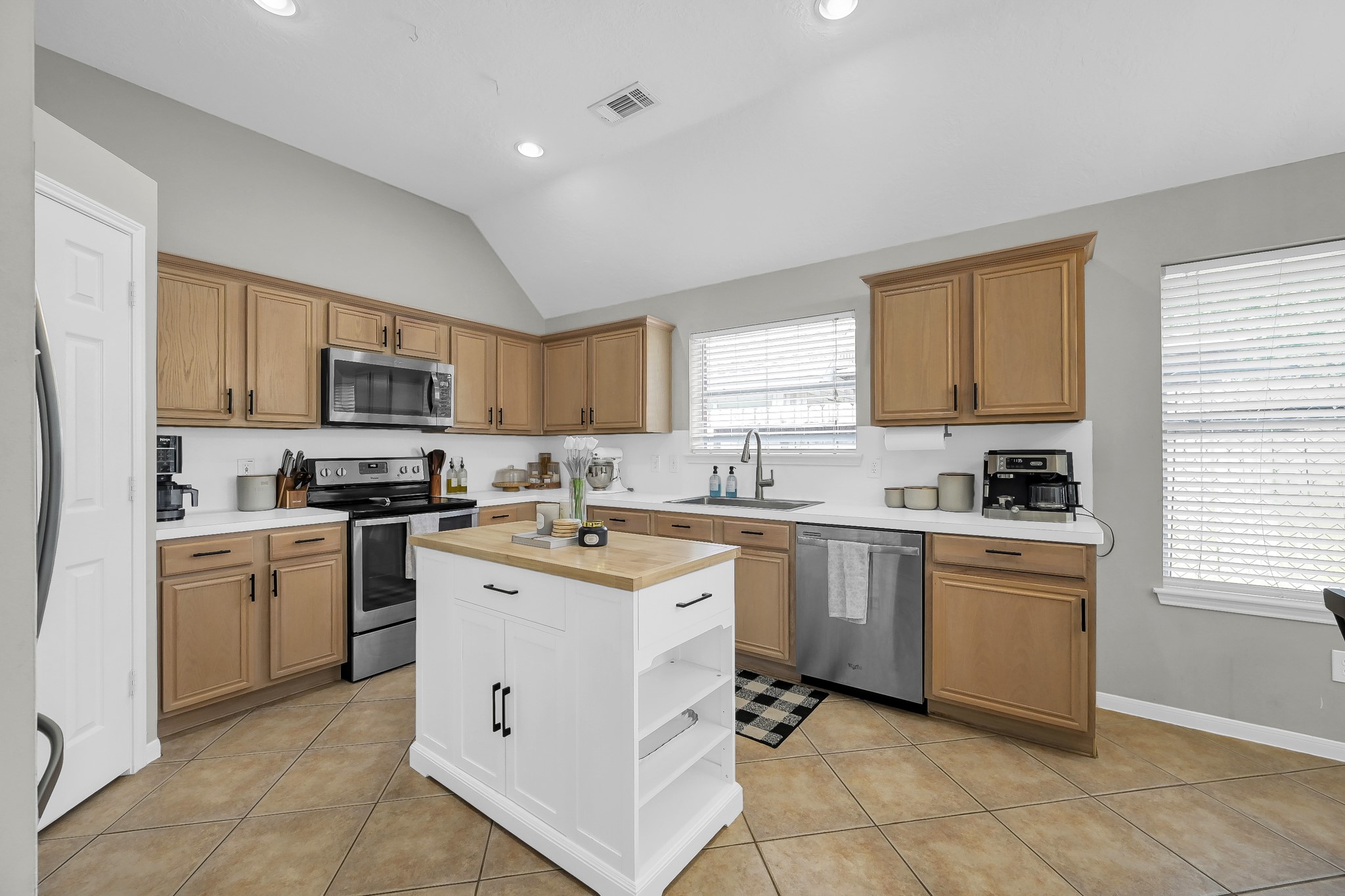 1427 Chesterpoint Drive, Spring, TX 77386