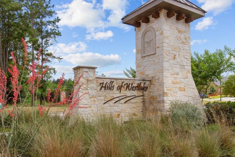437 Summerset Landing Court, Conroe, TX 77304