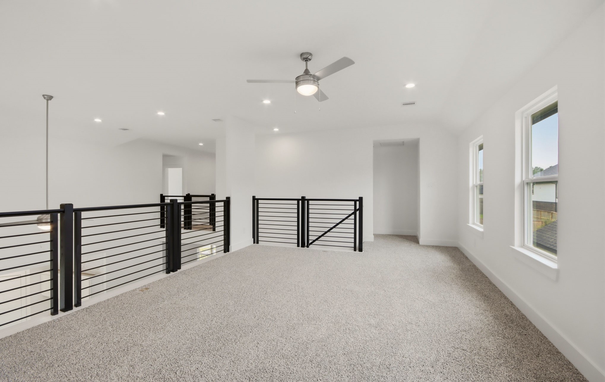 437 Summerset Landing Court, Conroe, TX 77304