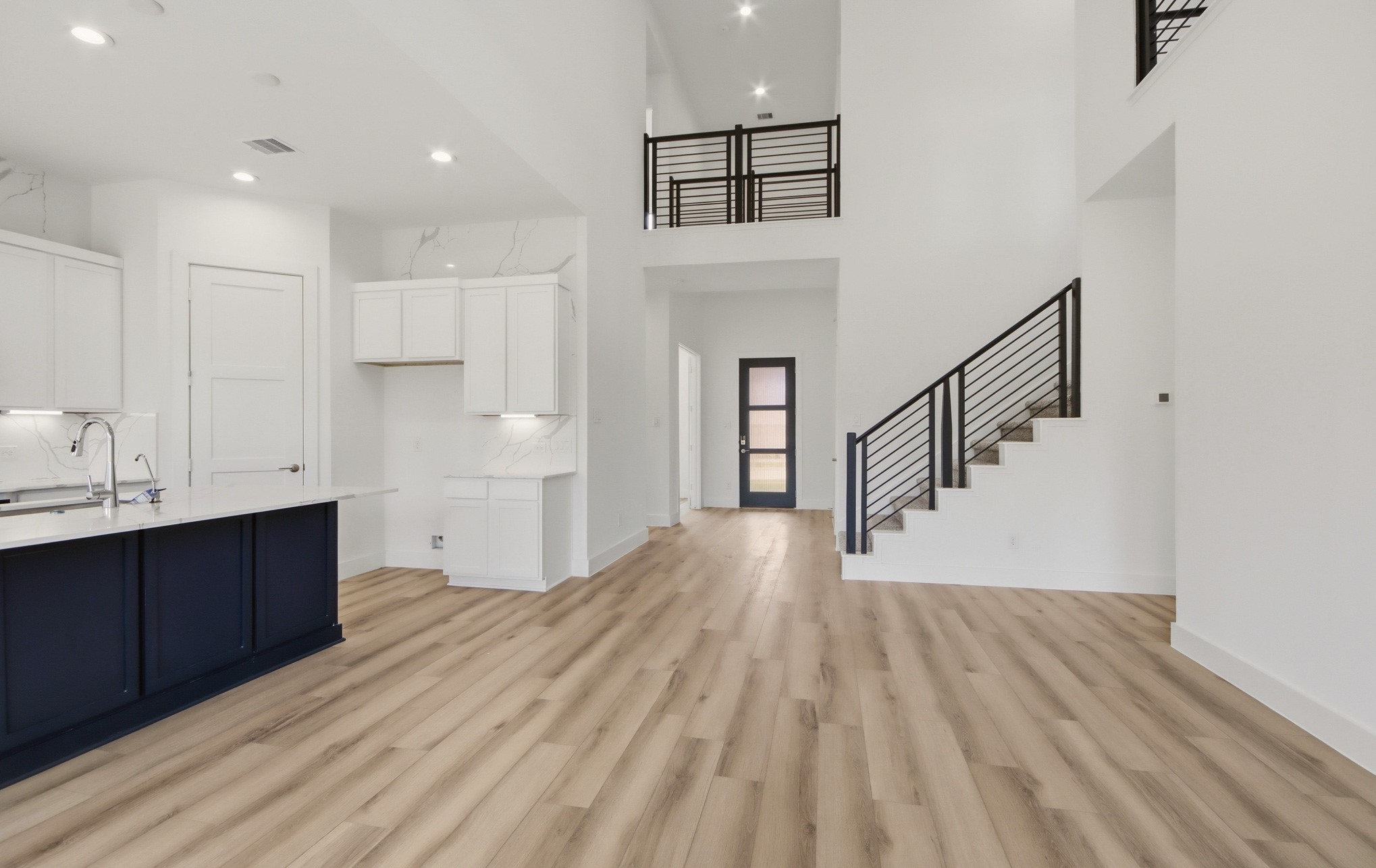 437 Summerset Landing Court, Conroe, TX 77304