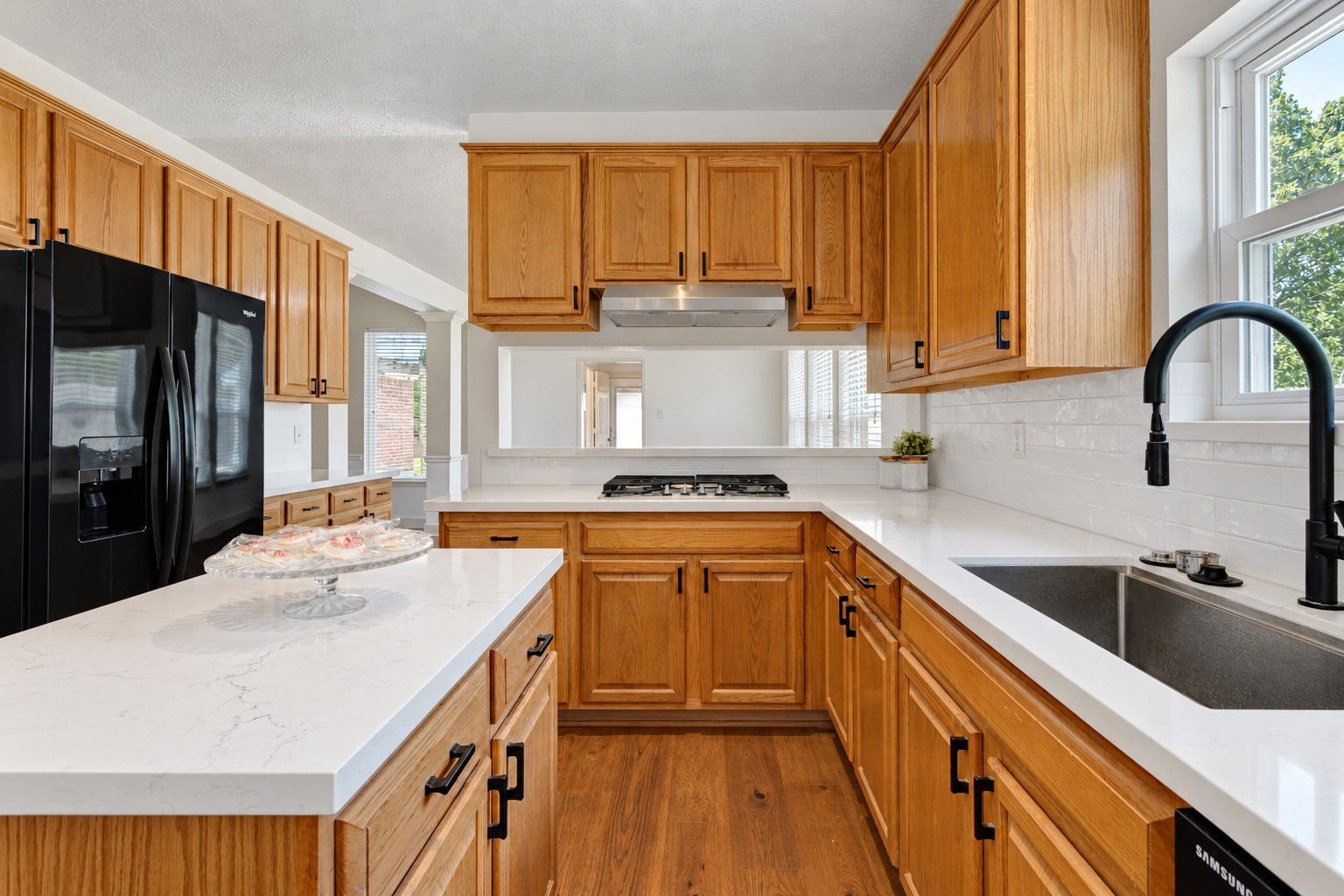304 Melodywood Drive, Friendswood, TX 77546