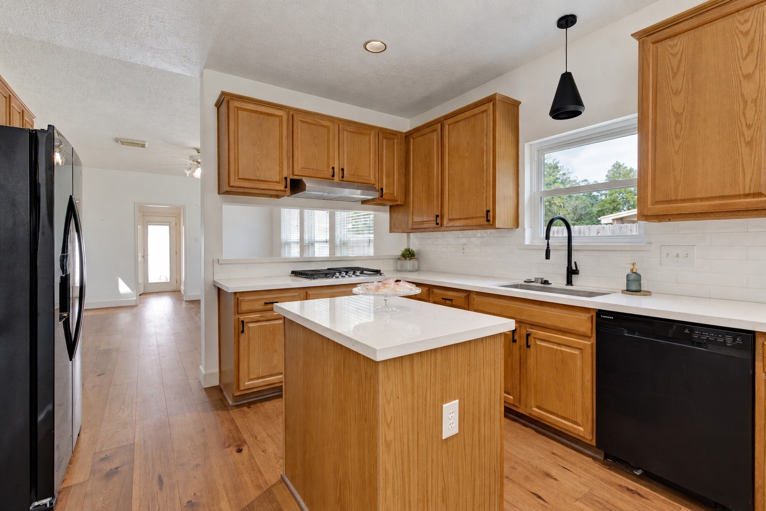 304 Melodywood Drive, Friendswood, TX 77546