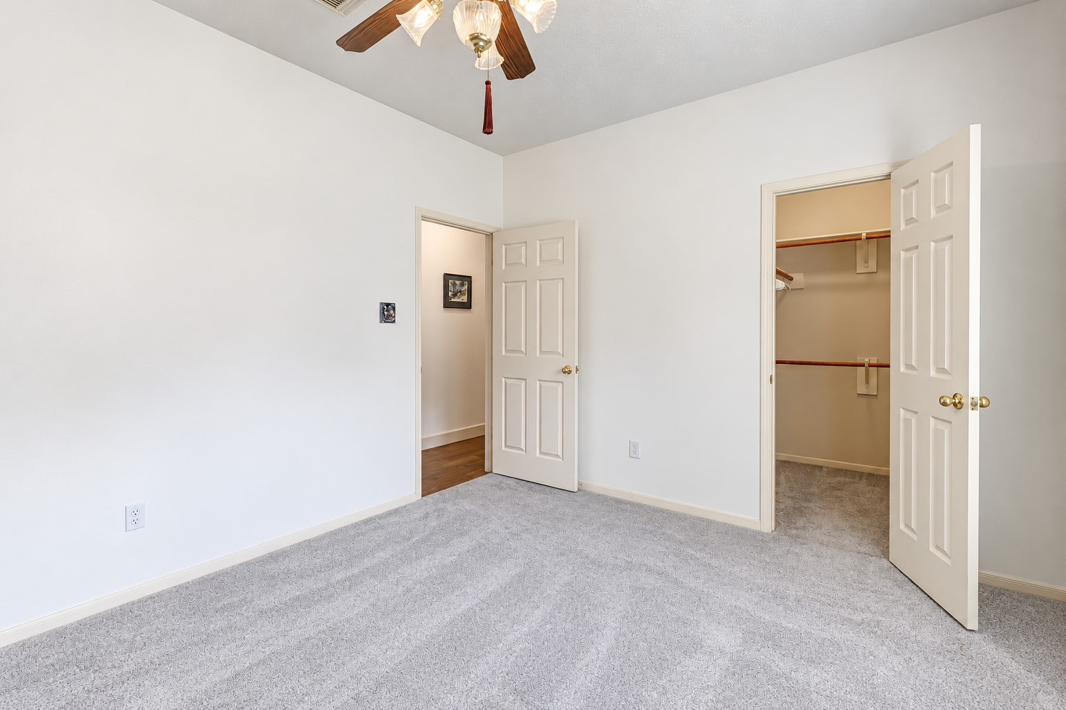 304 Melodywood Drive, Friendswood, TX 77546