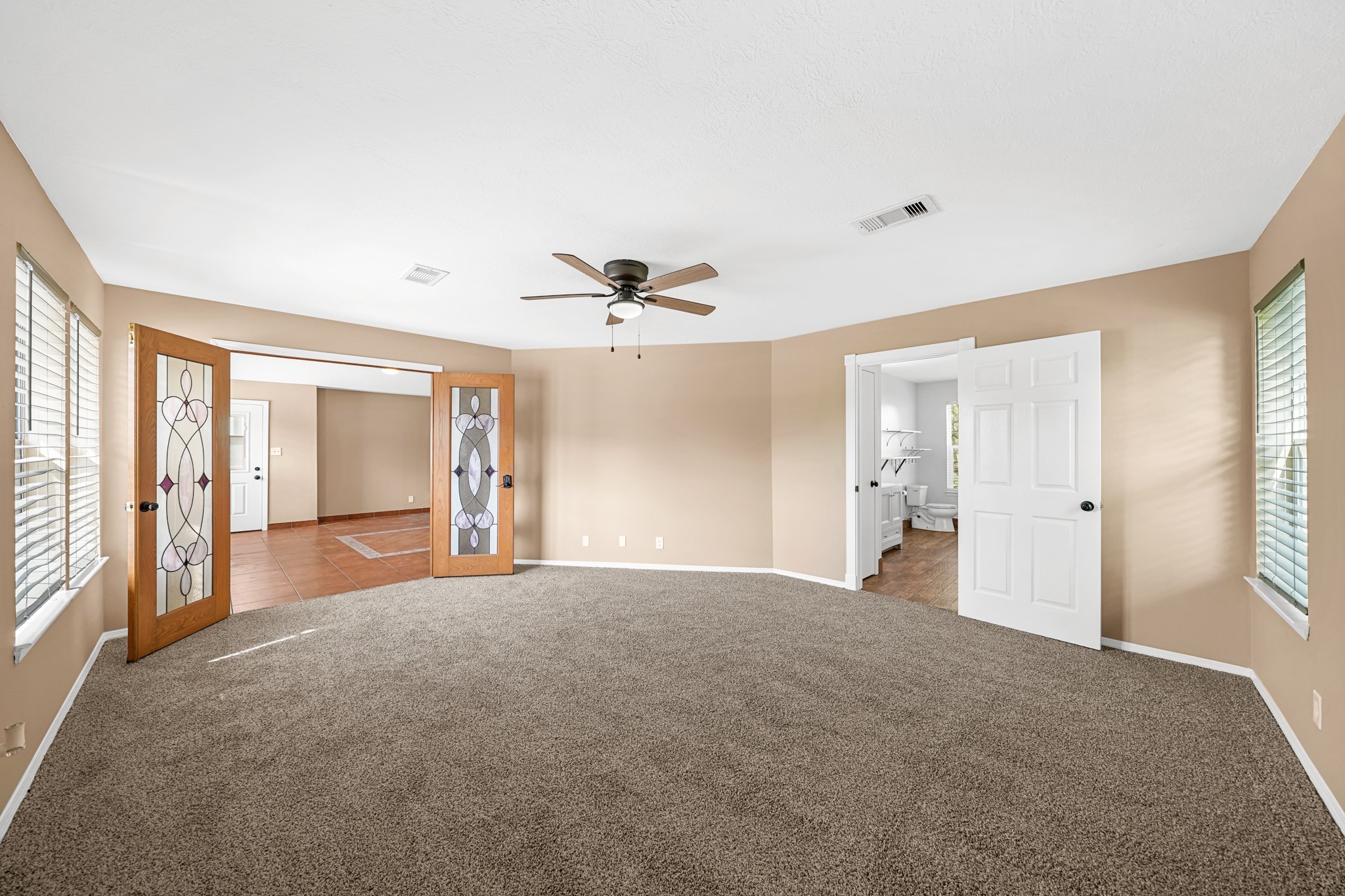 4435 S Tower Road, Santa Fe, TX 77517