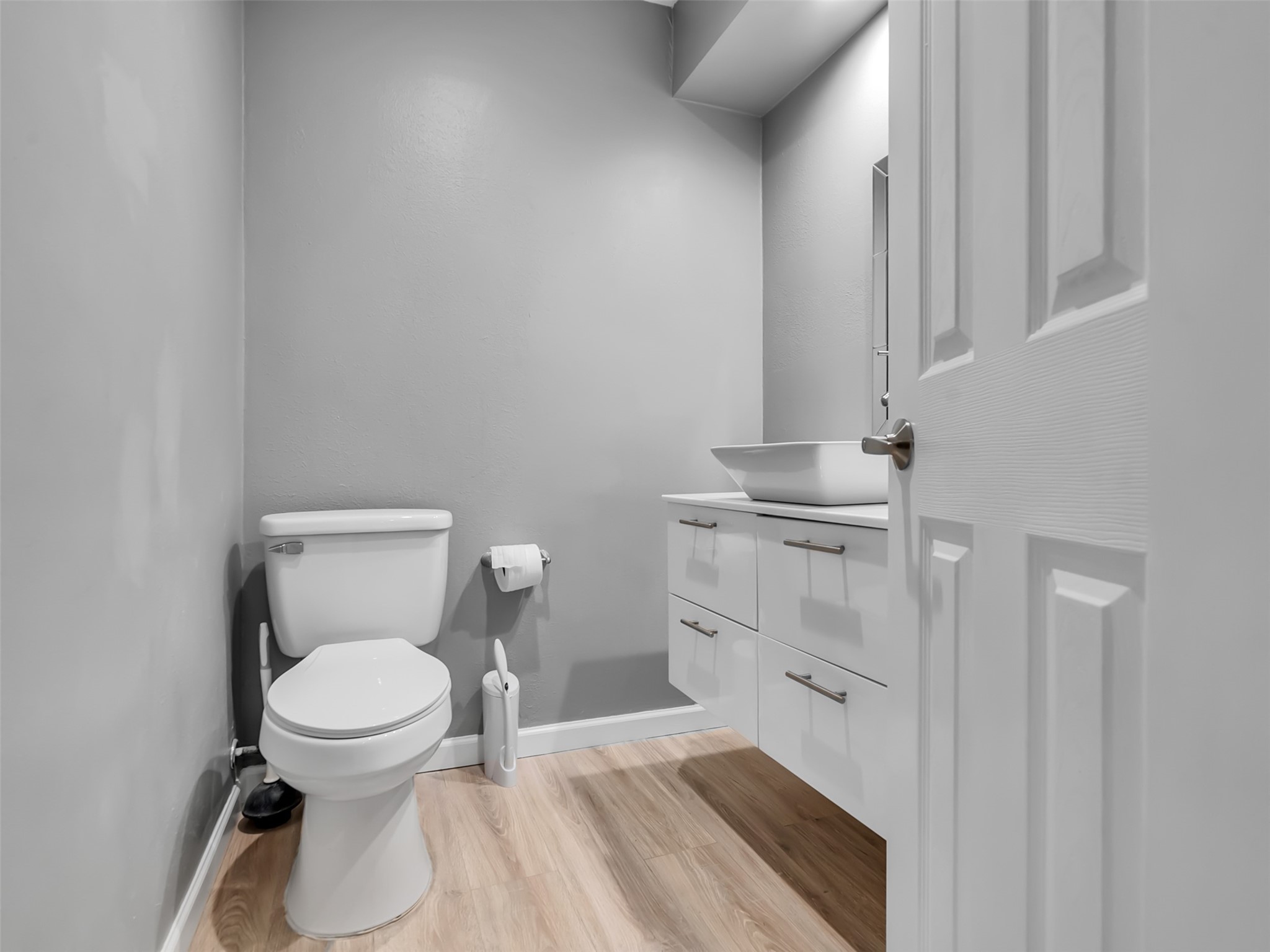 Updated downstairs half bath.