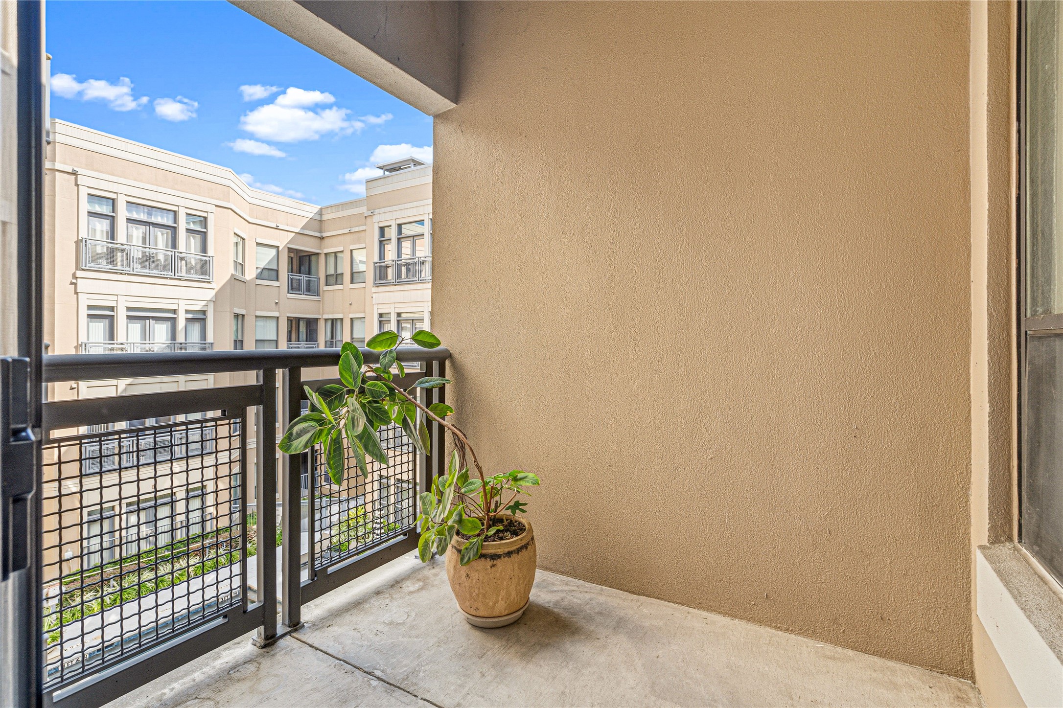 1901 Post Oak Boulevard, #3601, Houston, TX 77056