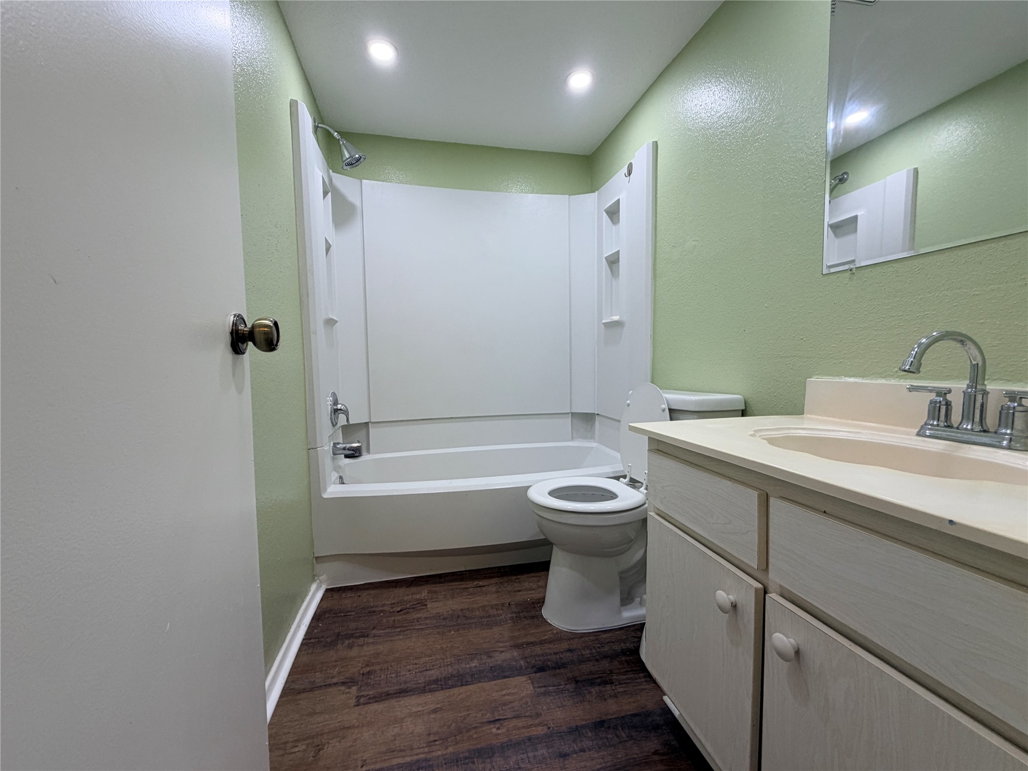 6211 Ludington Drive, #21-909, Houston, TX 77035