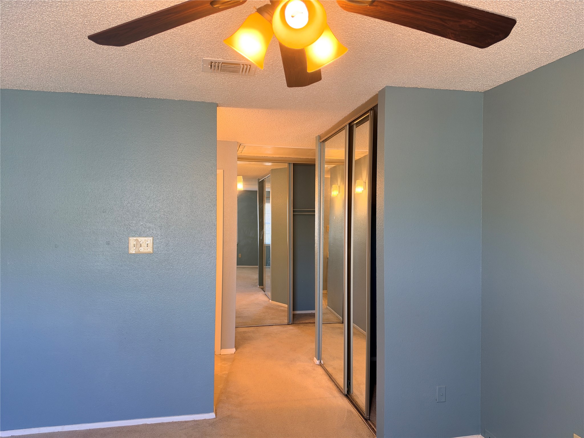 6211 Ludington Drive, #21-909, Houston, TX 77035