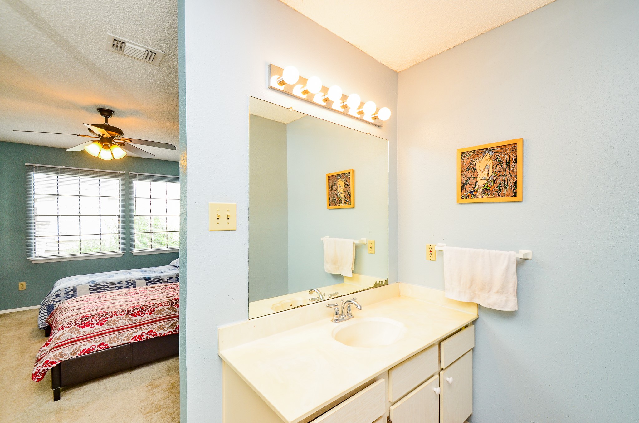 6211 Ludington Drive, #21-909, Houston, TX 77035