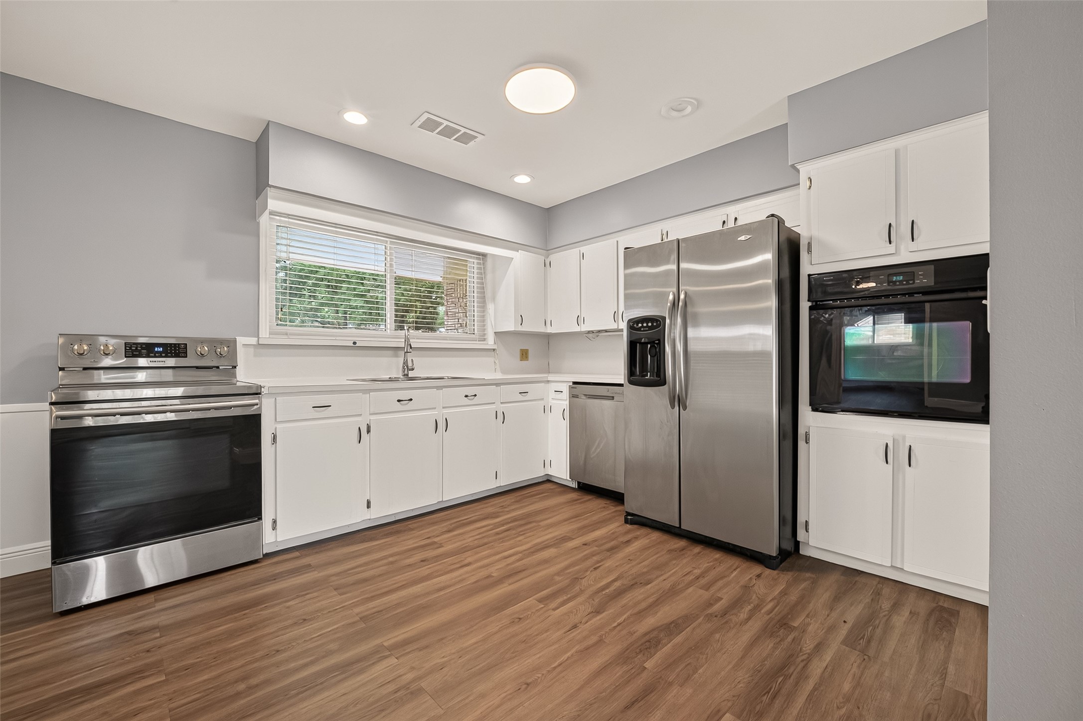 Open kitchen