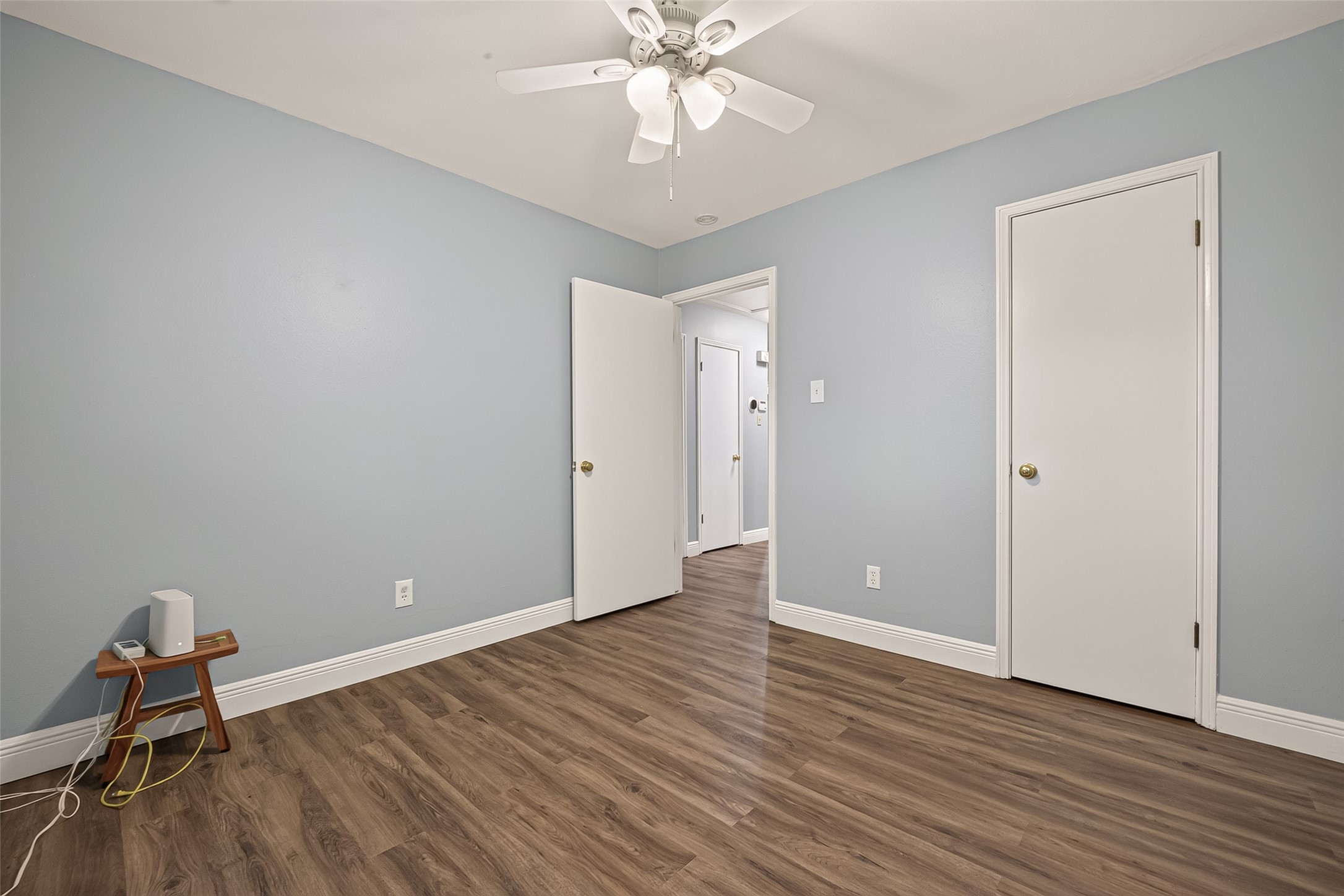 114 E Wildwinn Drive, Alvin, TX 77511