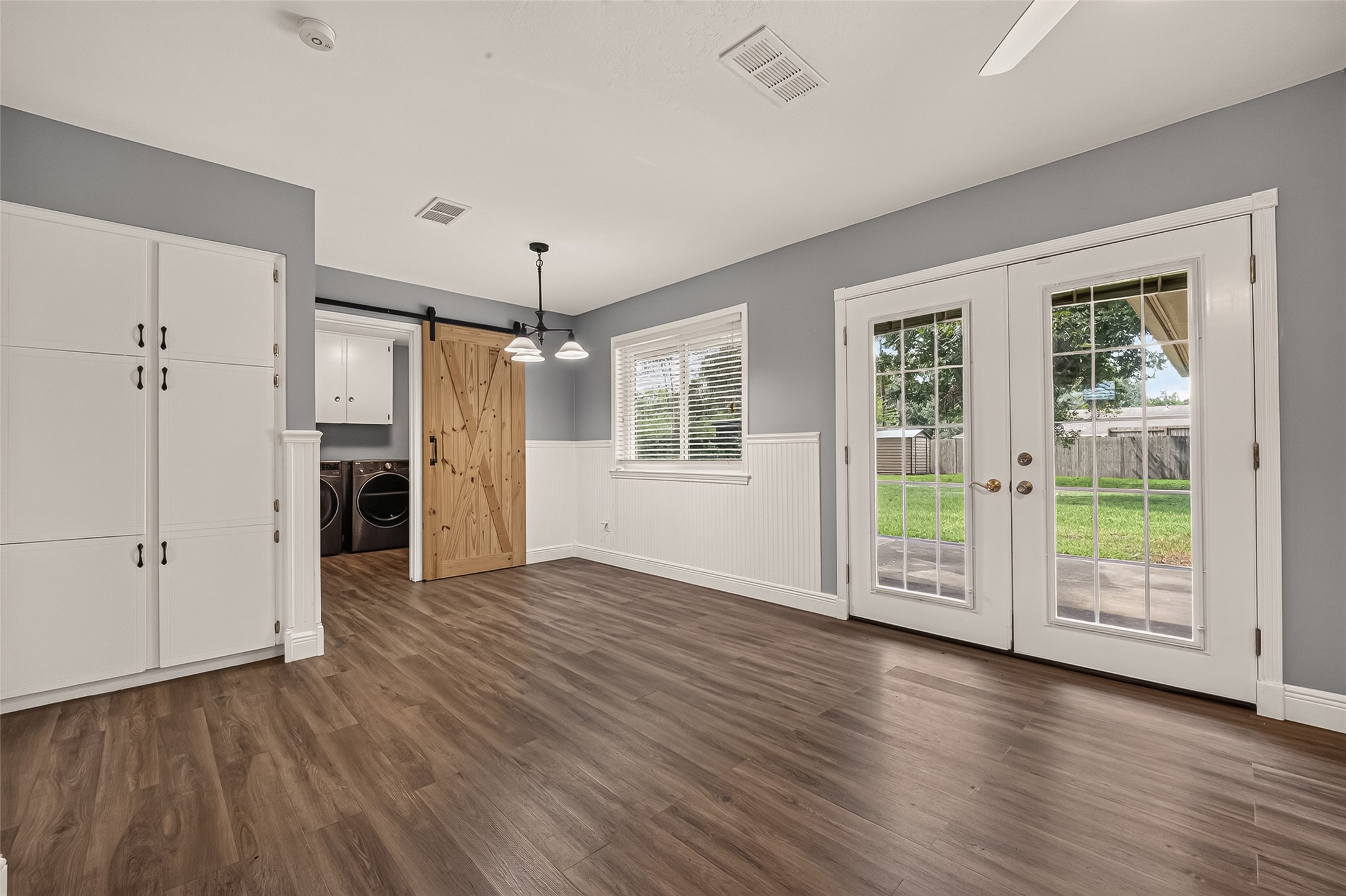 Sliding barn doors for space consumption
