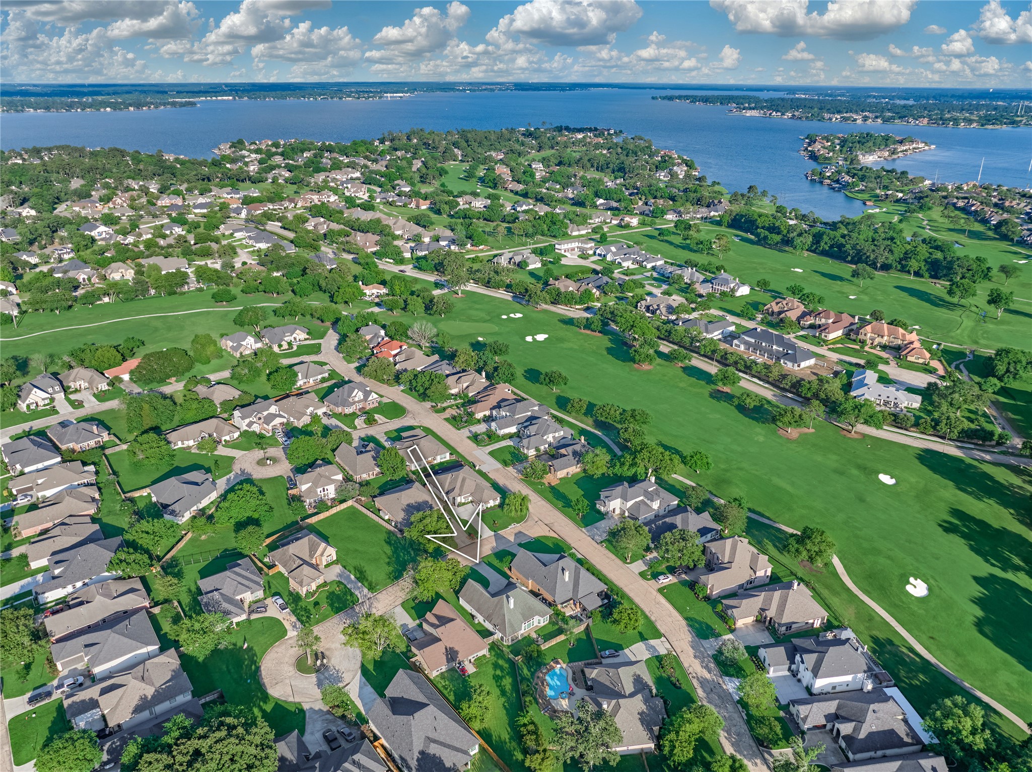 Ideally located on a quiet cul-de-sac street, just a short golf cart ride to the country club and neighborhood amenities.