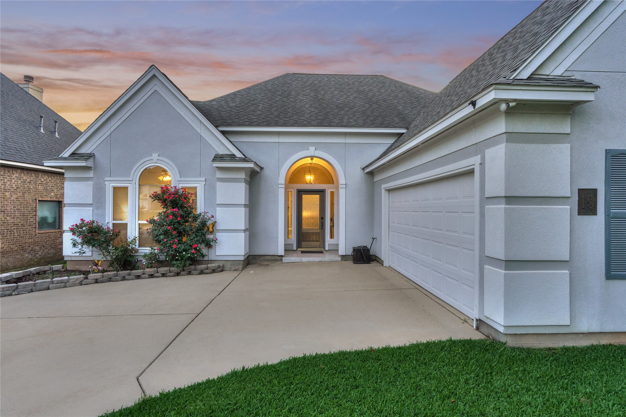 15 Newberry Court, Montgomery, TX 77356