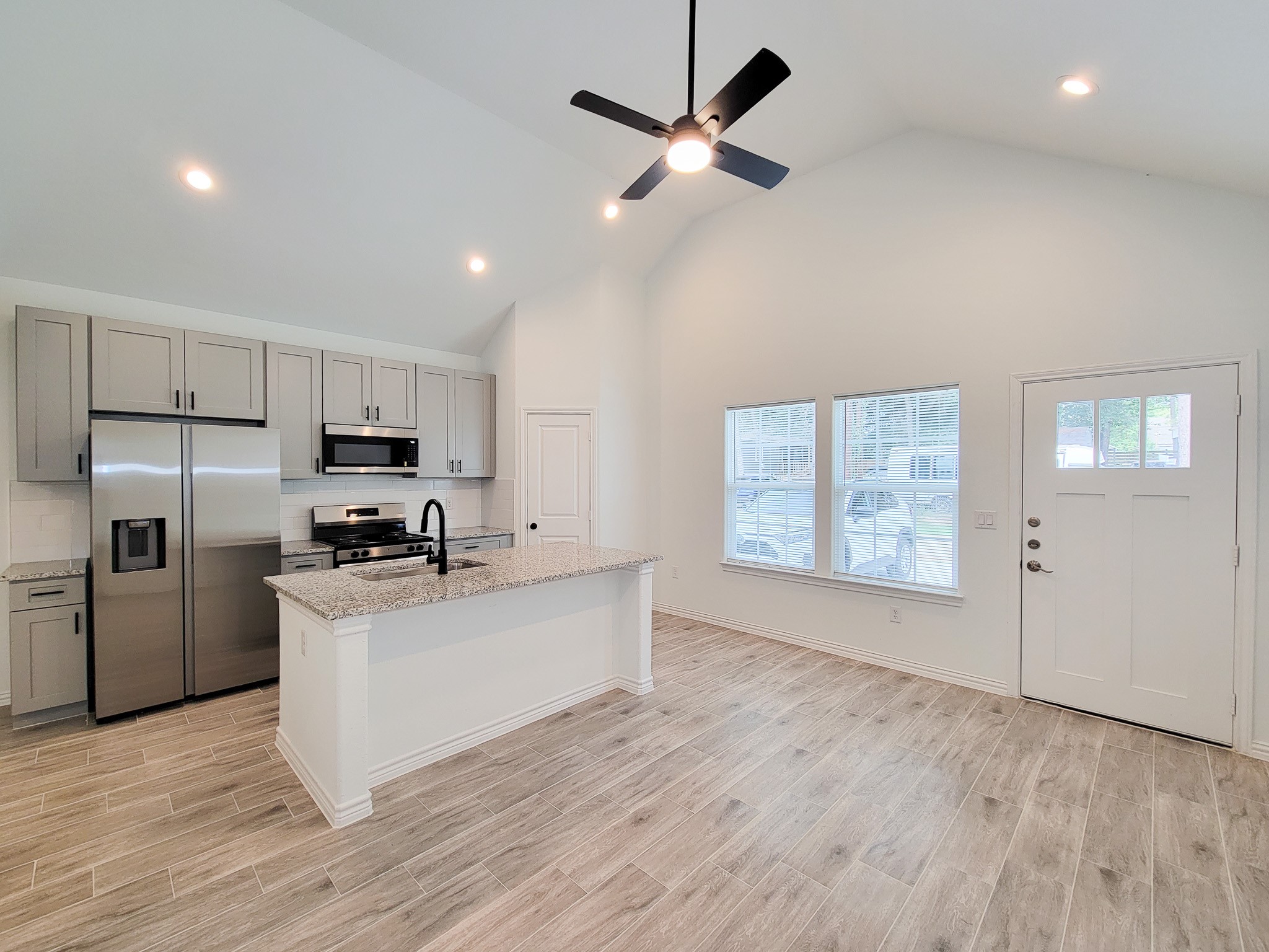 11849 NELWOOD, Willis, TX 77318