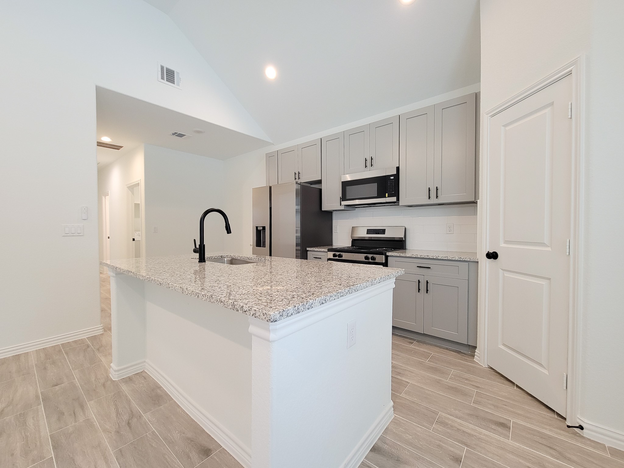 11849 NELWOOD, Willis, TX 77318