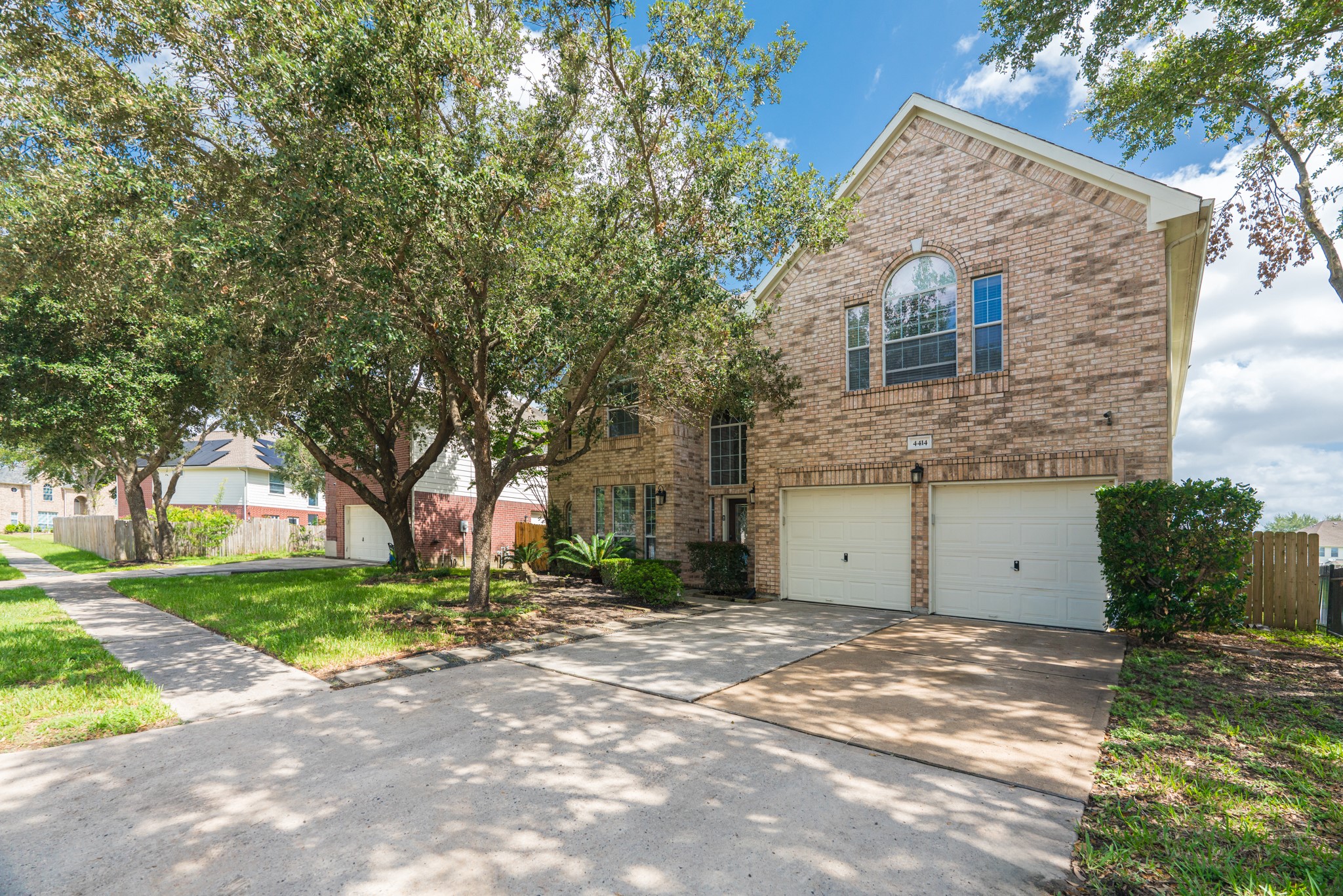 4414 Bridgestone Cedar Drive, Spring, TX 77388 4414 Bridgestone Cedar Drive, Spring, TX 77388