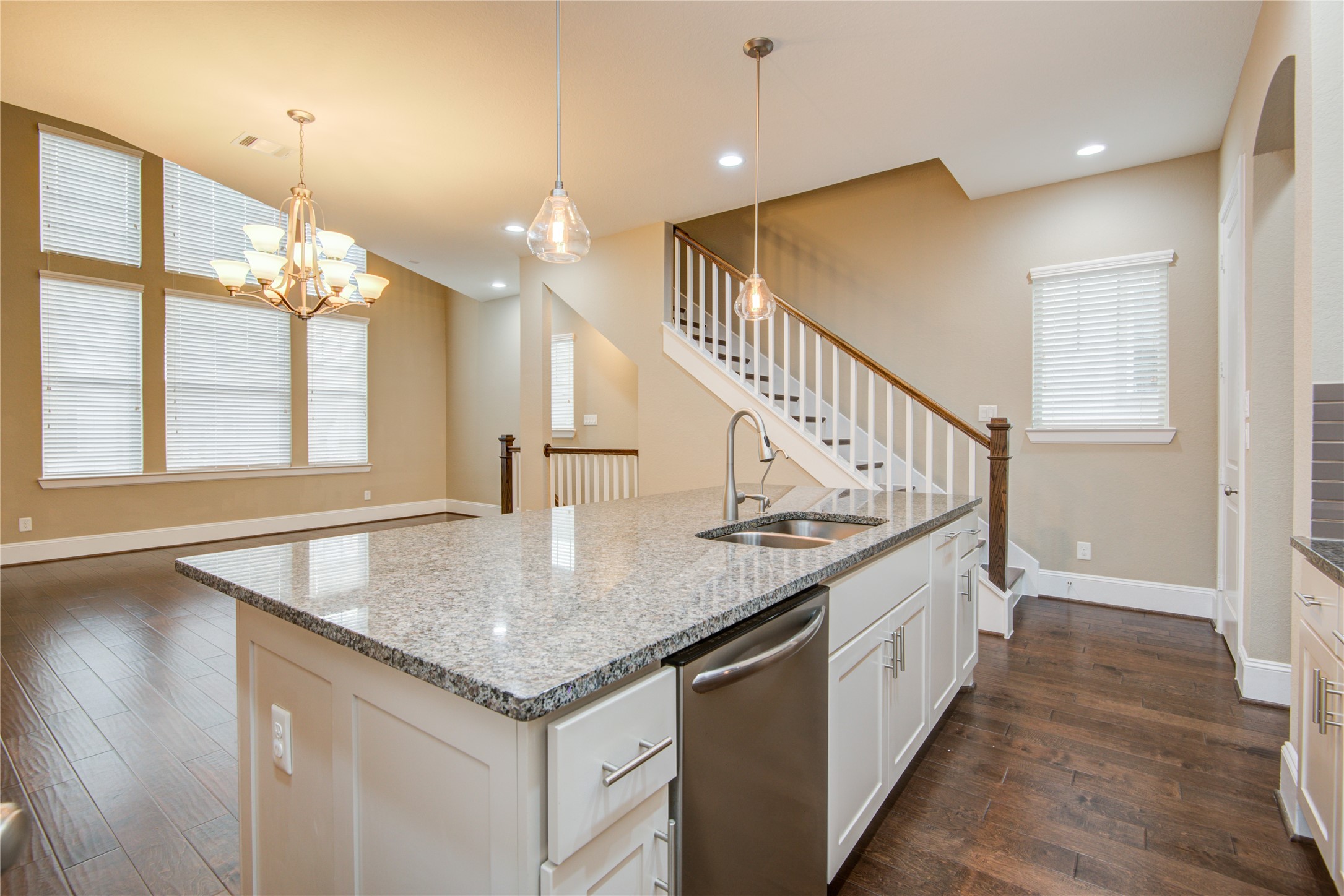 1204 Birkland Pine Lane, Houston, TX 77043