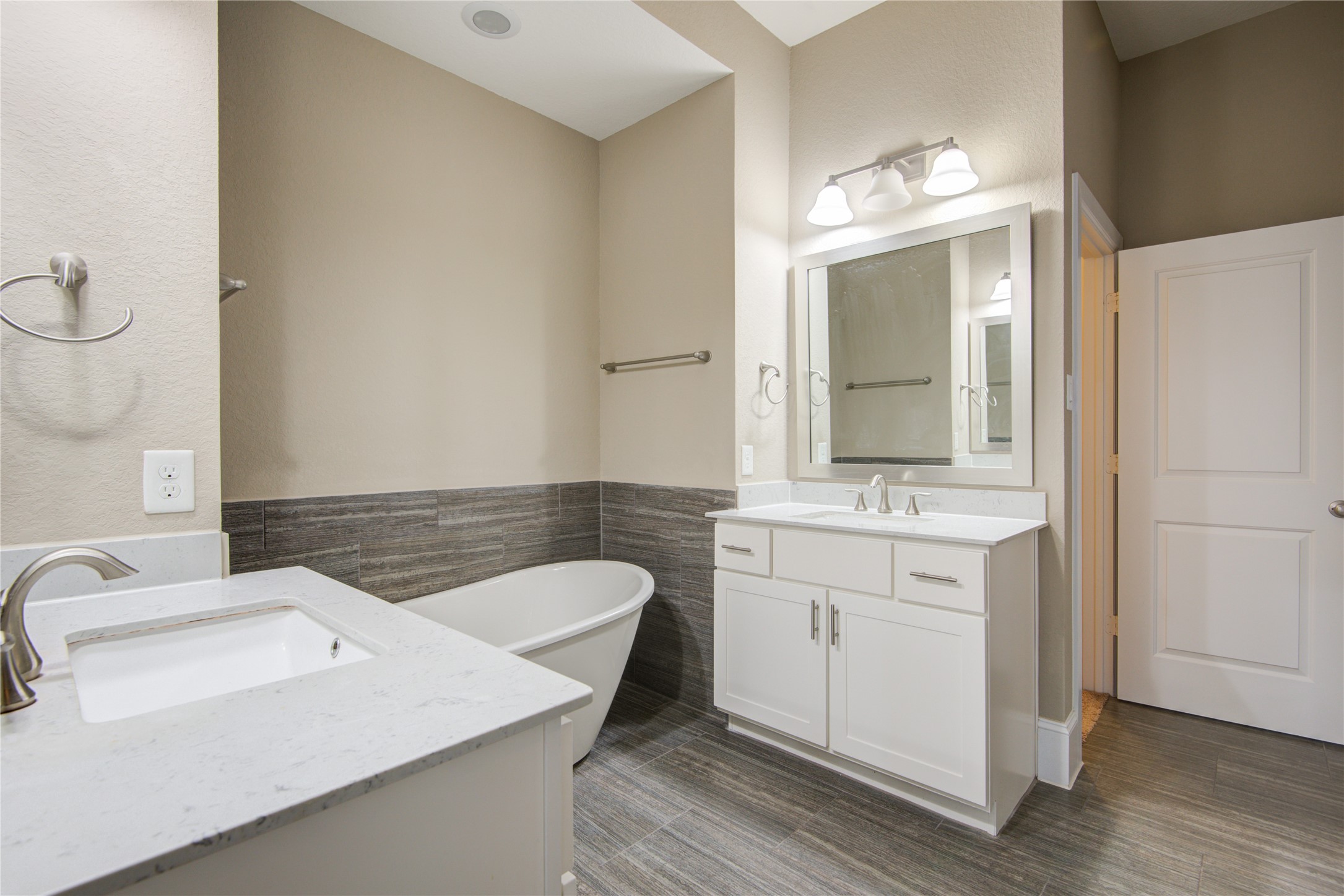 1204 Birkland Pine Lane, Houston, TX 77043