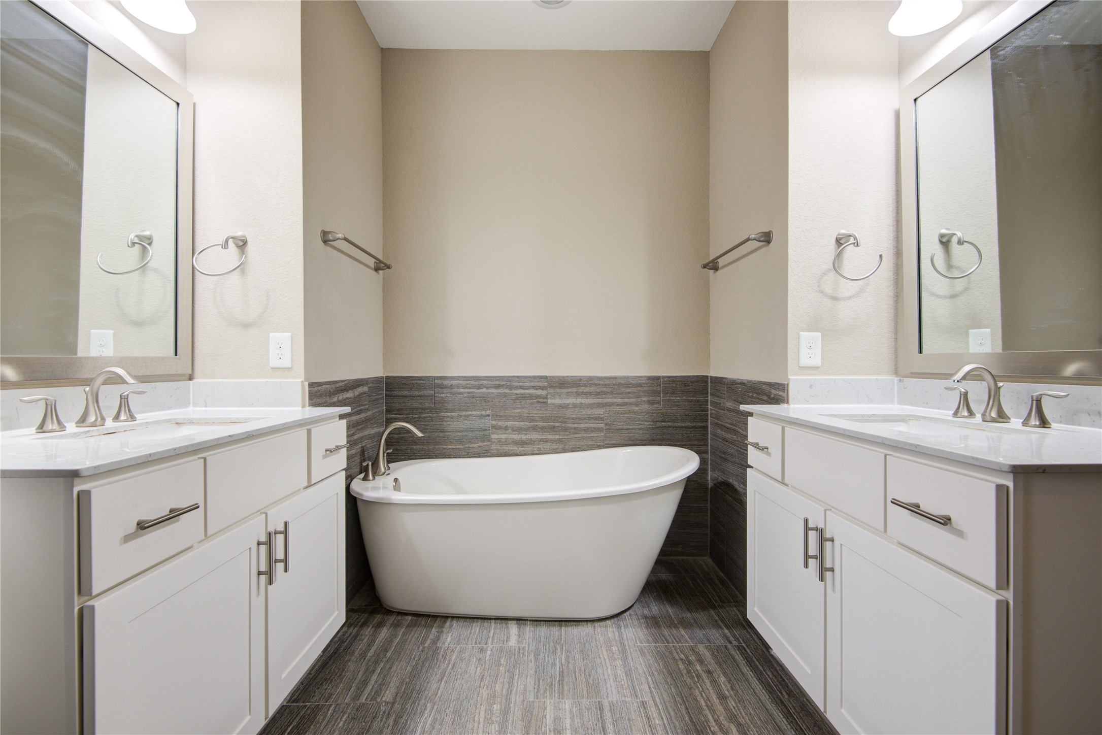 1204 Birkland Pine Lane, Houston, TX 77043