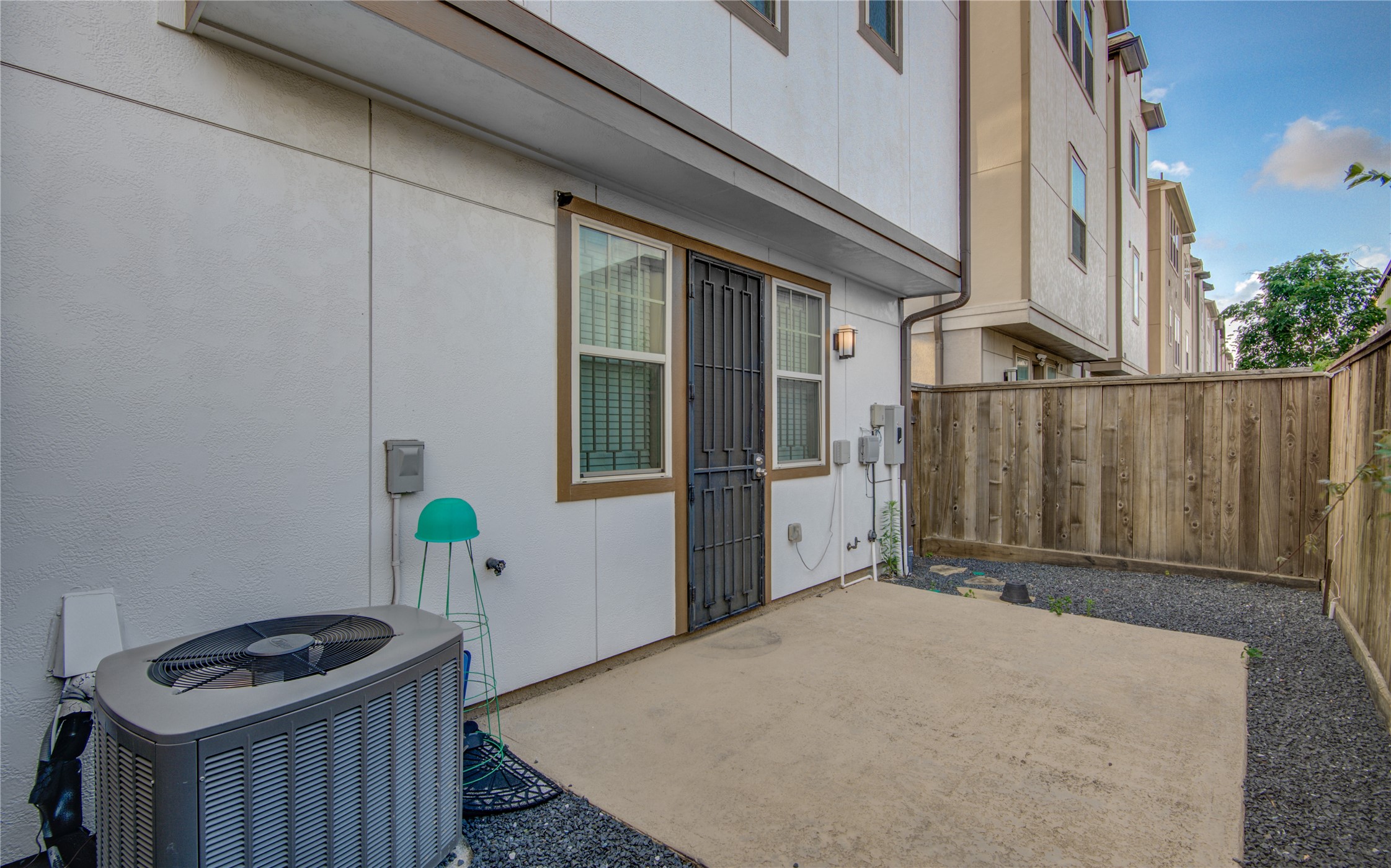 1204 Birkland Pine Lane, Houston, TX 77043