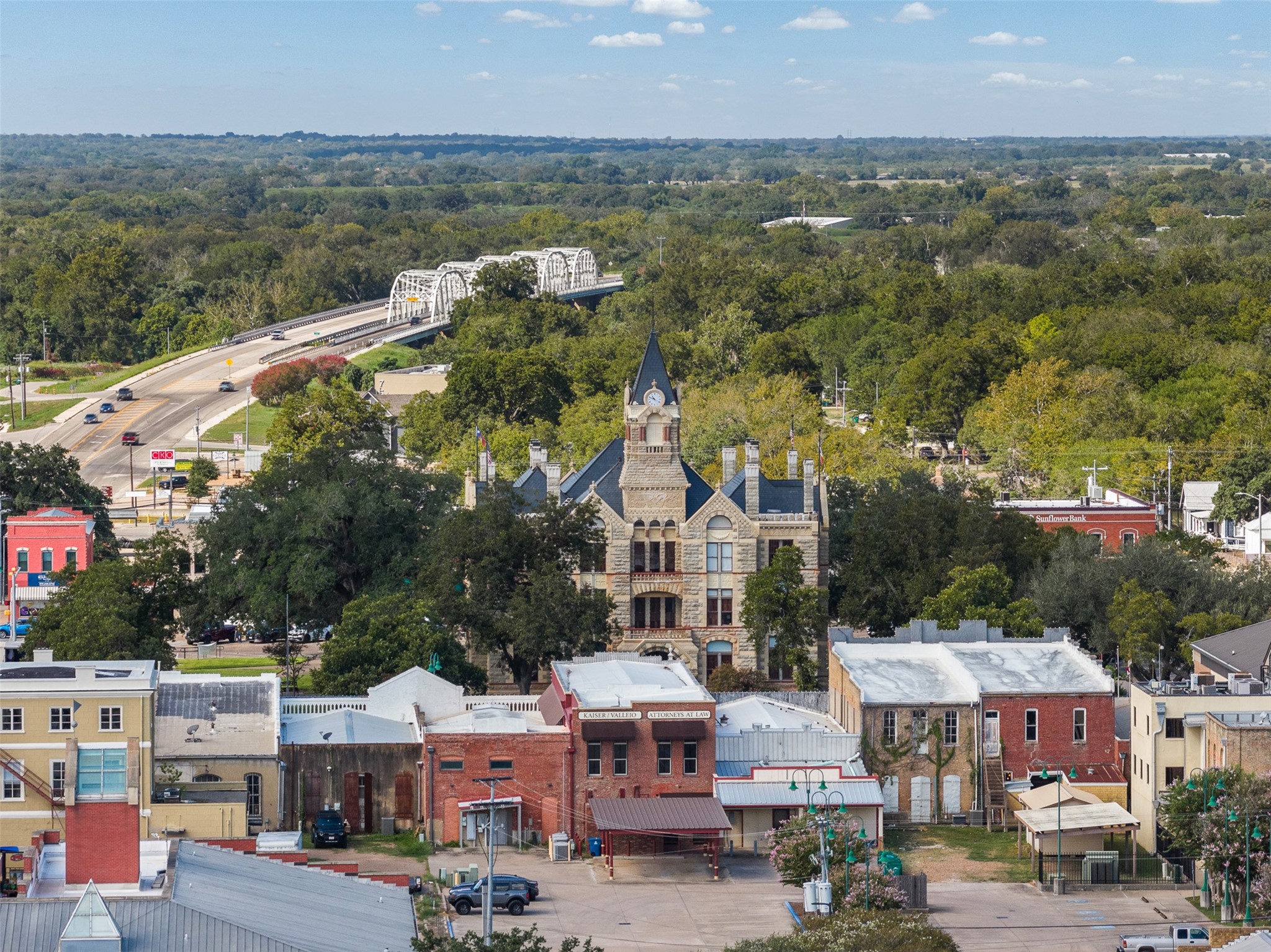 Rooted in Texas history and wrapped in small-town charm, downtown La Grange offers a beautiful courthouse square, local shops, dining and a warm sense of community. At 326 W Colorado, you are not simply near it allyou are living in the very heart of it.