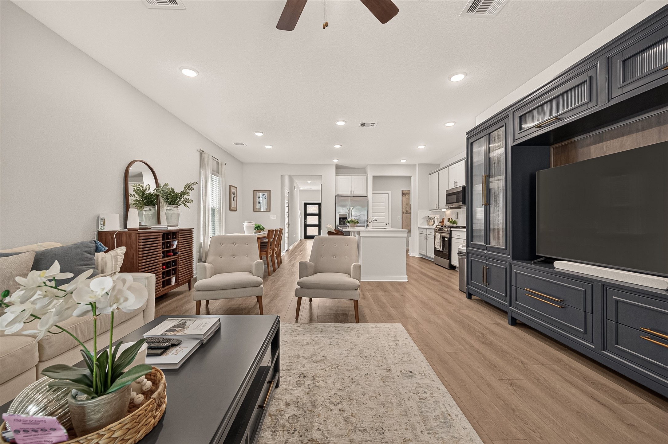 8522 Blueberry Ash Street, Magnolia, TX 77354