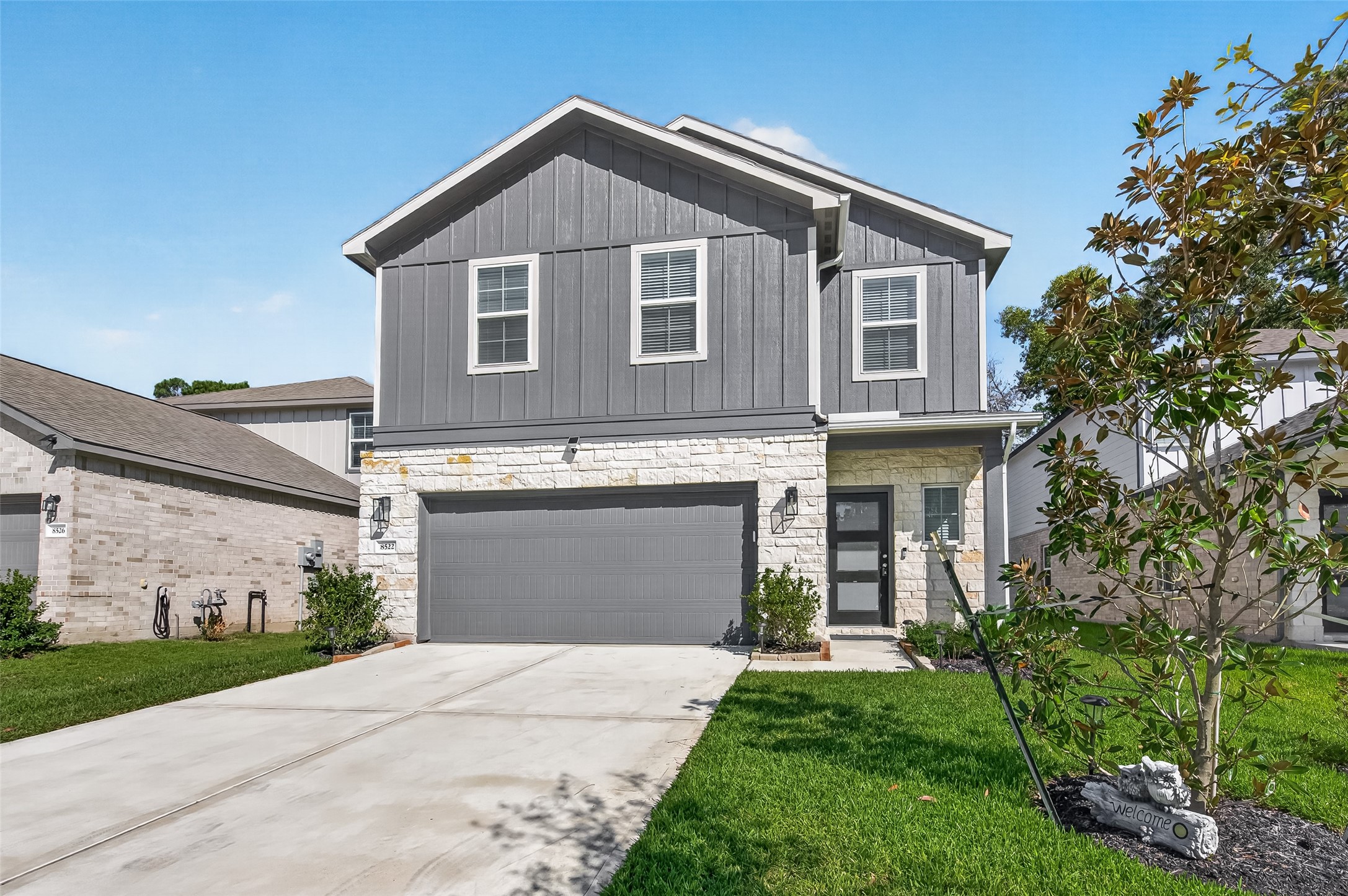 8522 Blueberry Ash Street, Magnolia, TX 77354