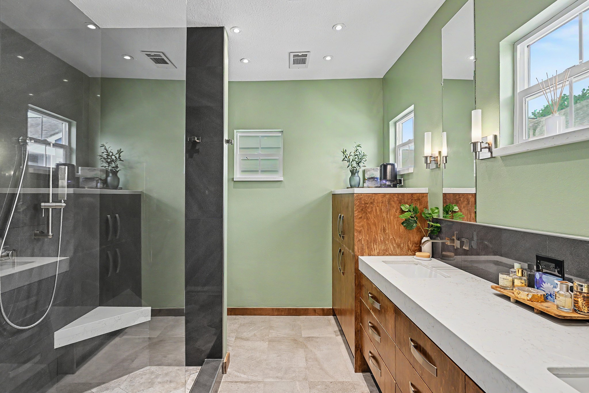 3011 Houston Avenue, #C, Houston, TX 77009