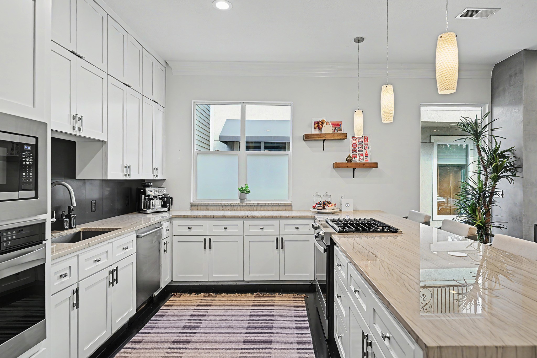 3011 Houston Avenue, #C, Houston, TX 77009
