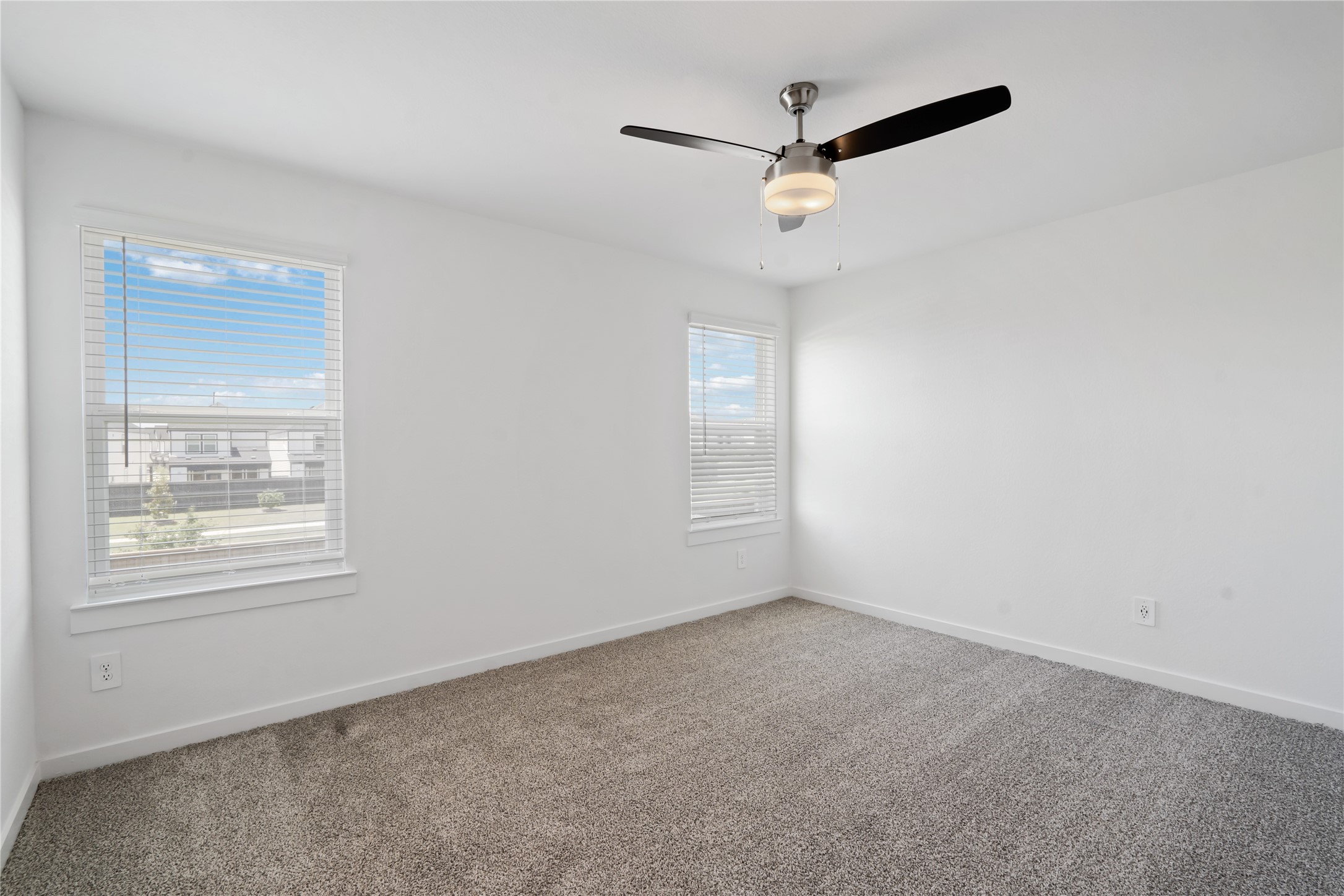 811 Gran Torino Drive, Houston, TX 77051