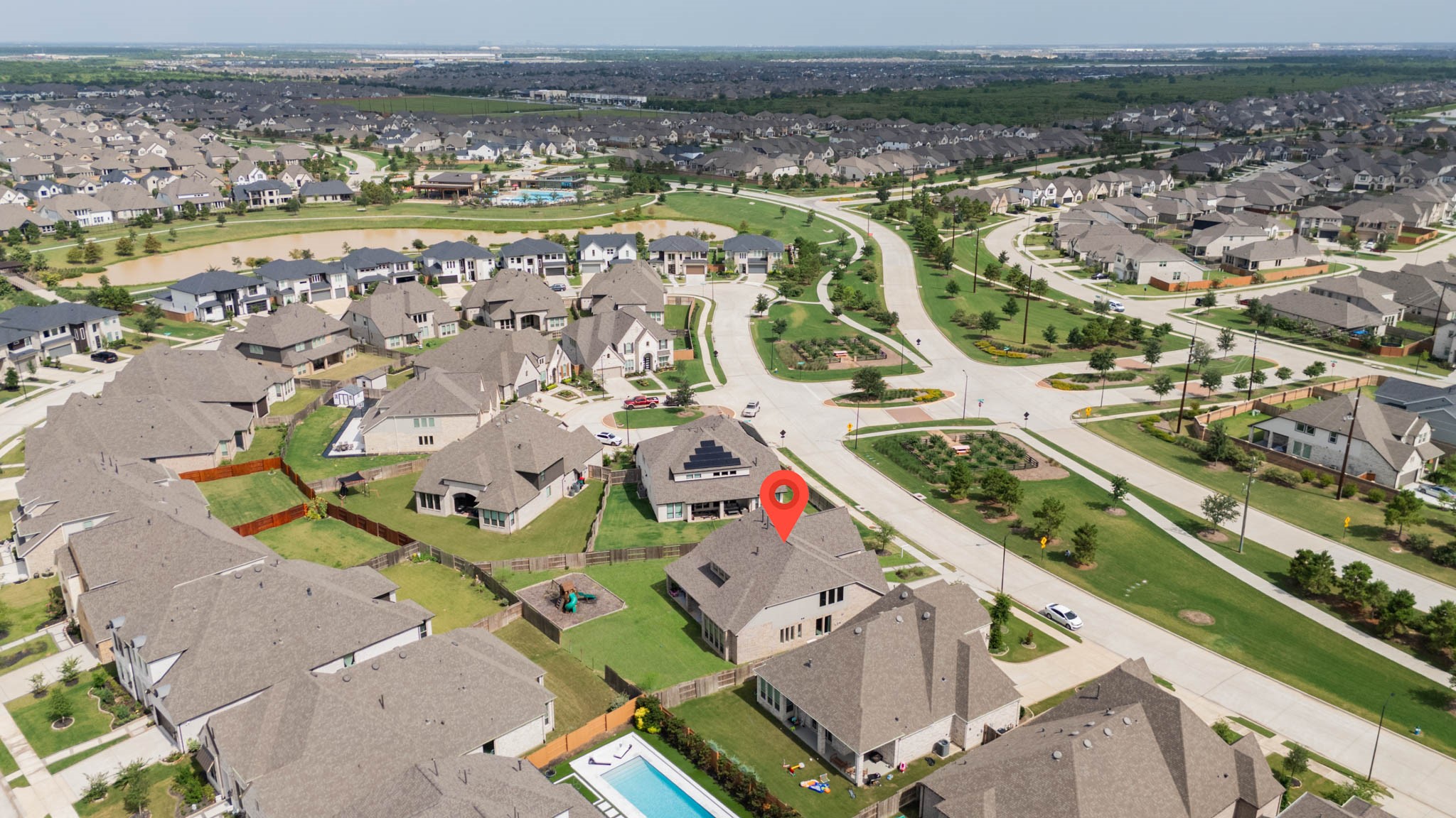 Nestled in a picturesque neighborhood, this exceptional home offers modern elegance and community charm, highlighted by its prime location in the heart of Eyson.
