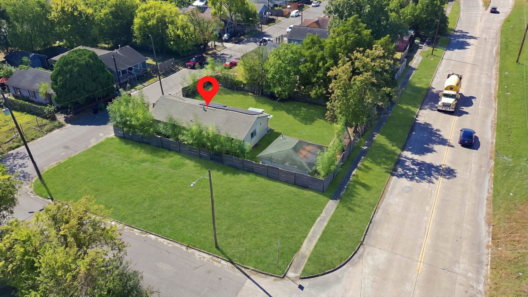 1323 E 36th Street, Houston, TX 77022