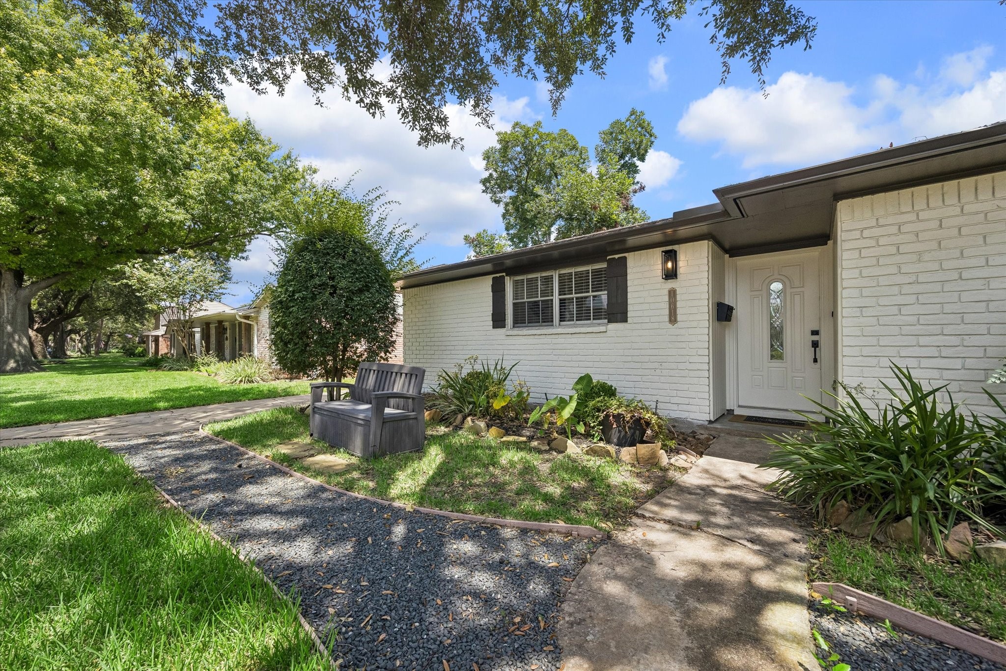 10618 Wickersham Lane, Houston, TX 77042