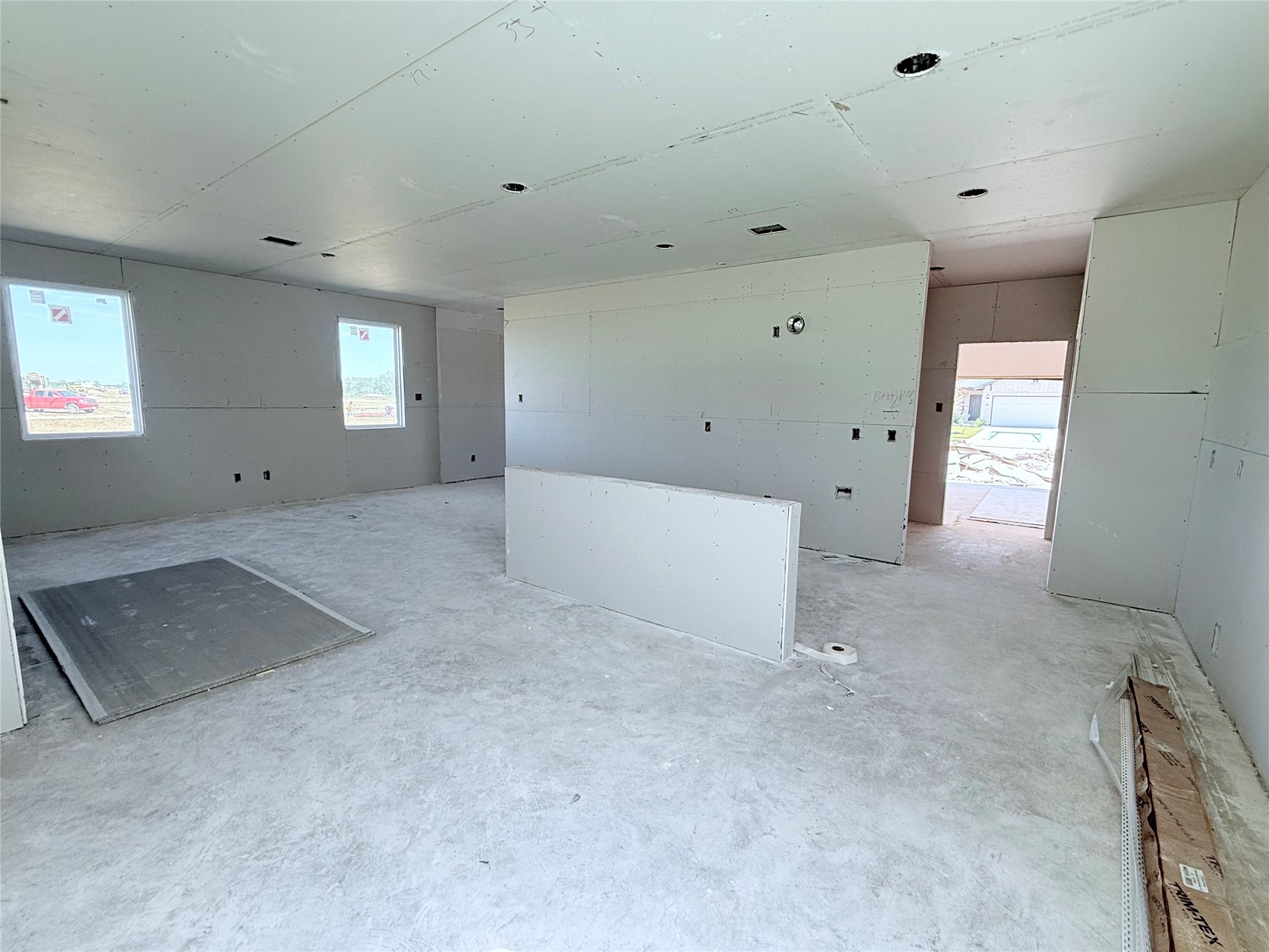 Dining room into kitchen