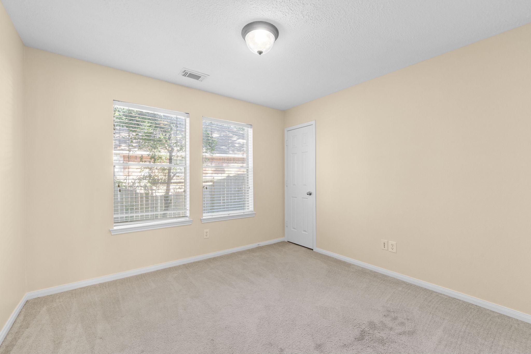 Bedroom - Located on the 2nd floor
