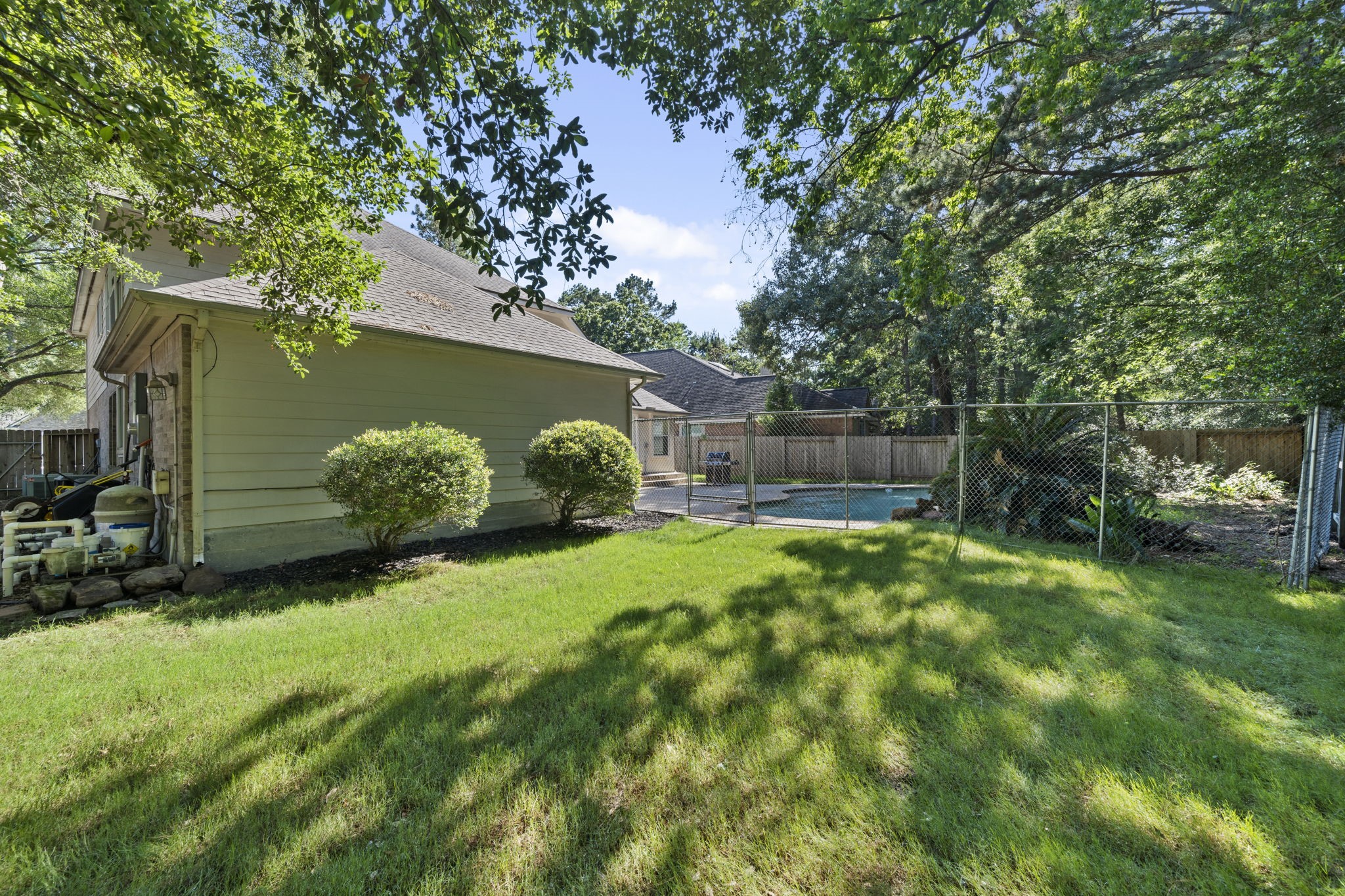 Backyard ( greenspace )
