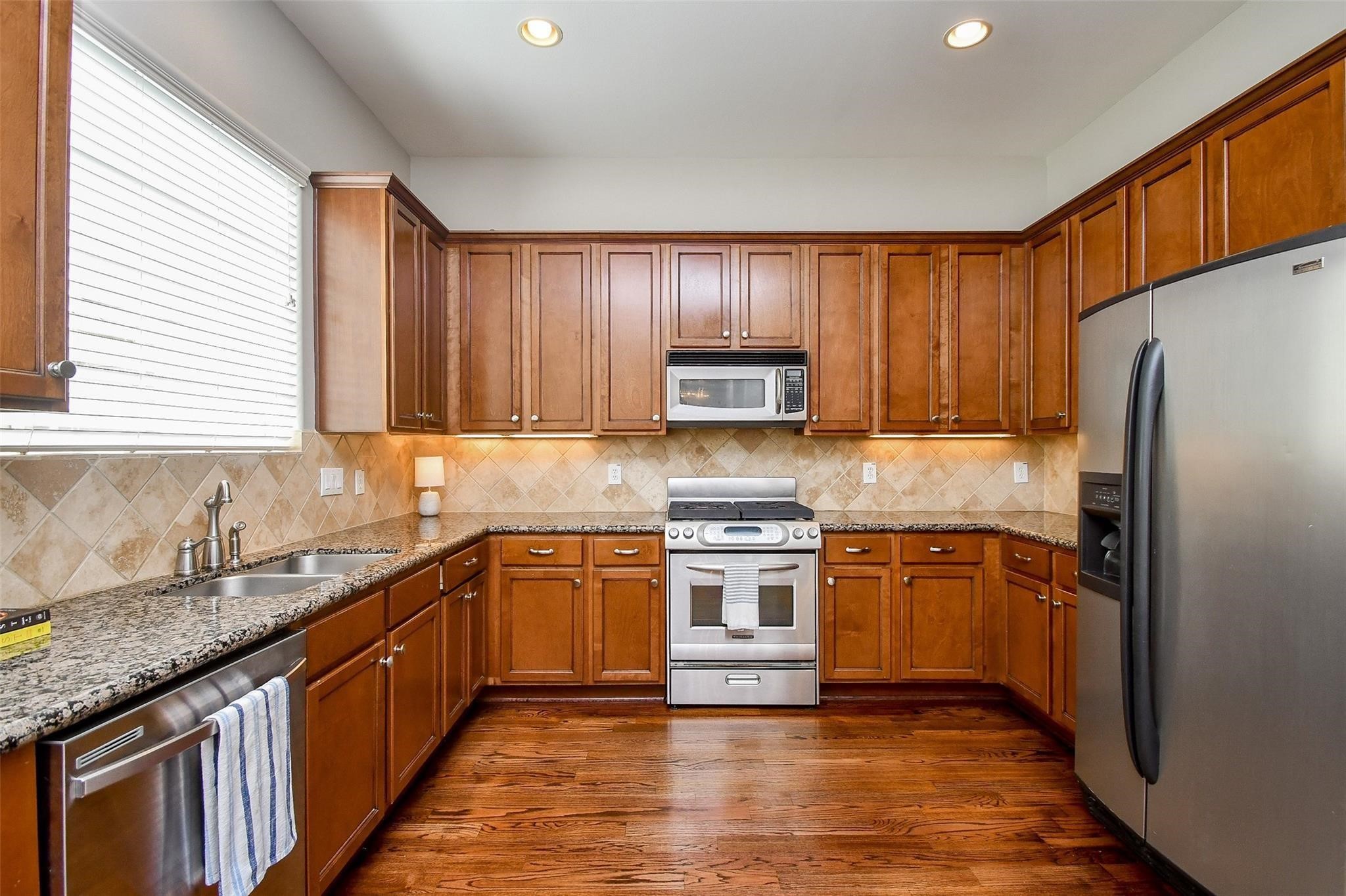 2614 Maxroy Street, Houston, TX 77007