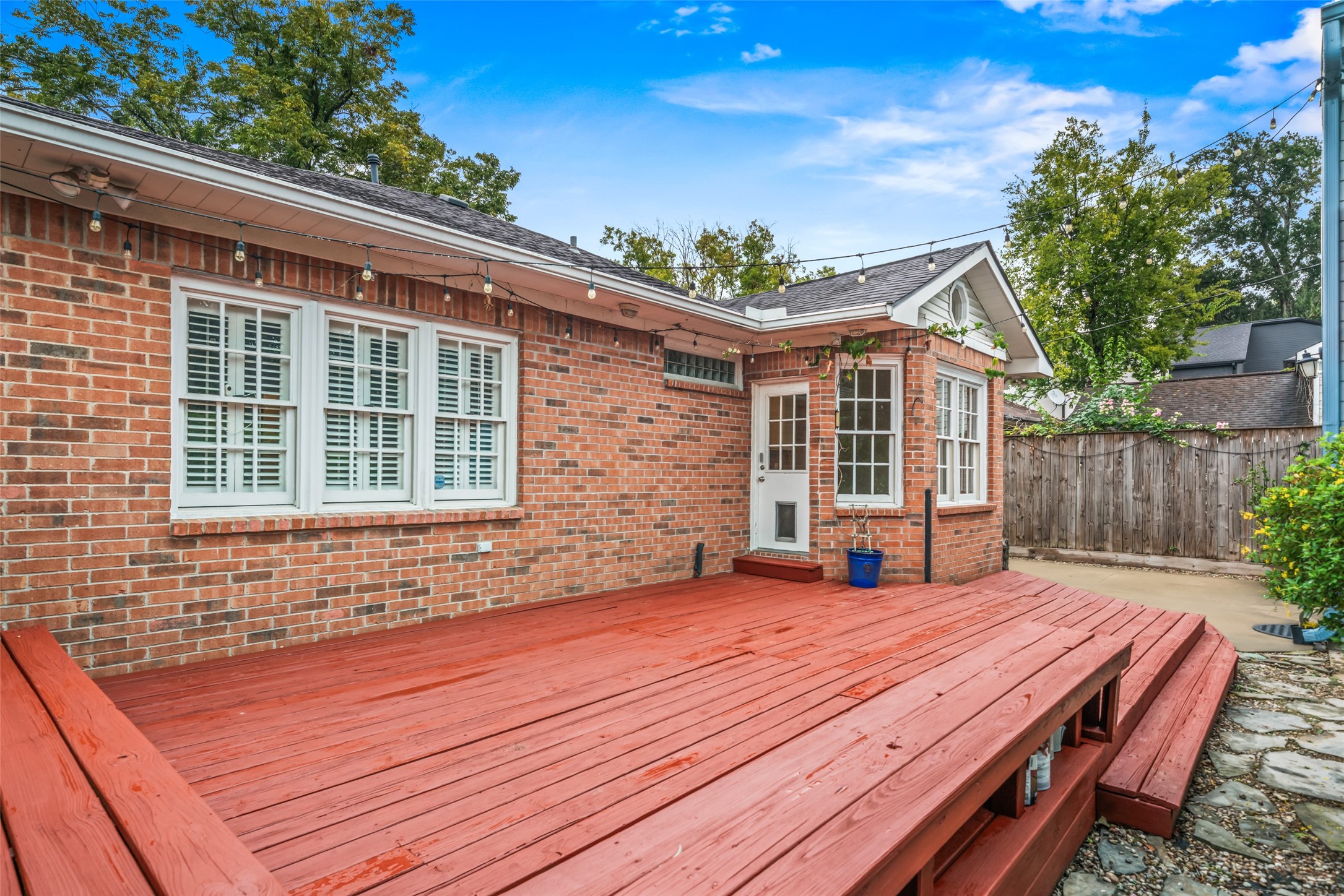 1851 Kipling Street, Houston, TX 77098