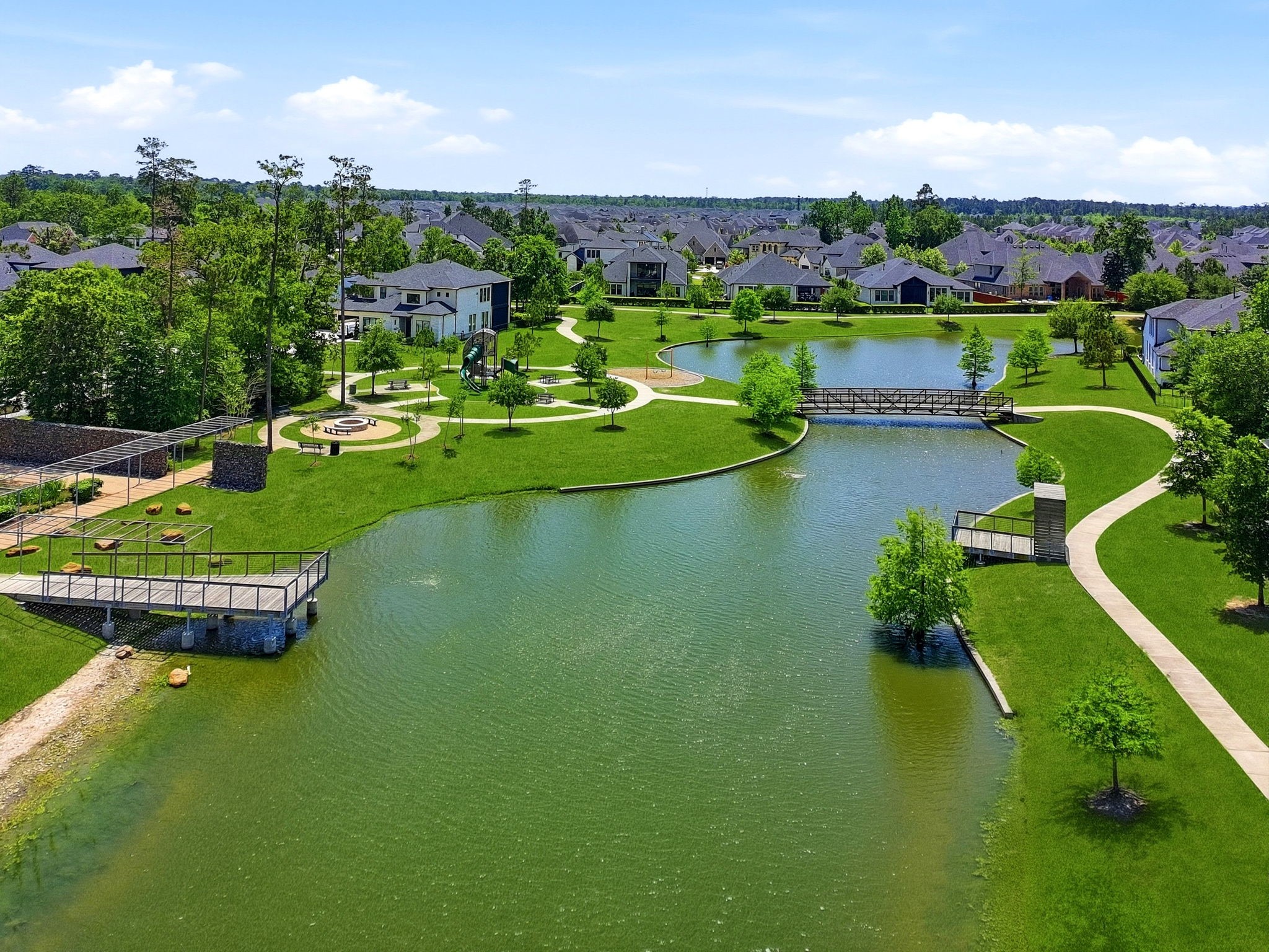 10062 S Goshawk Trail, Conroe, TX 77385