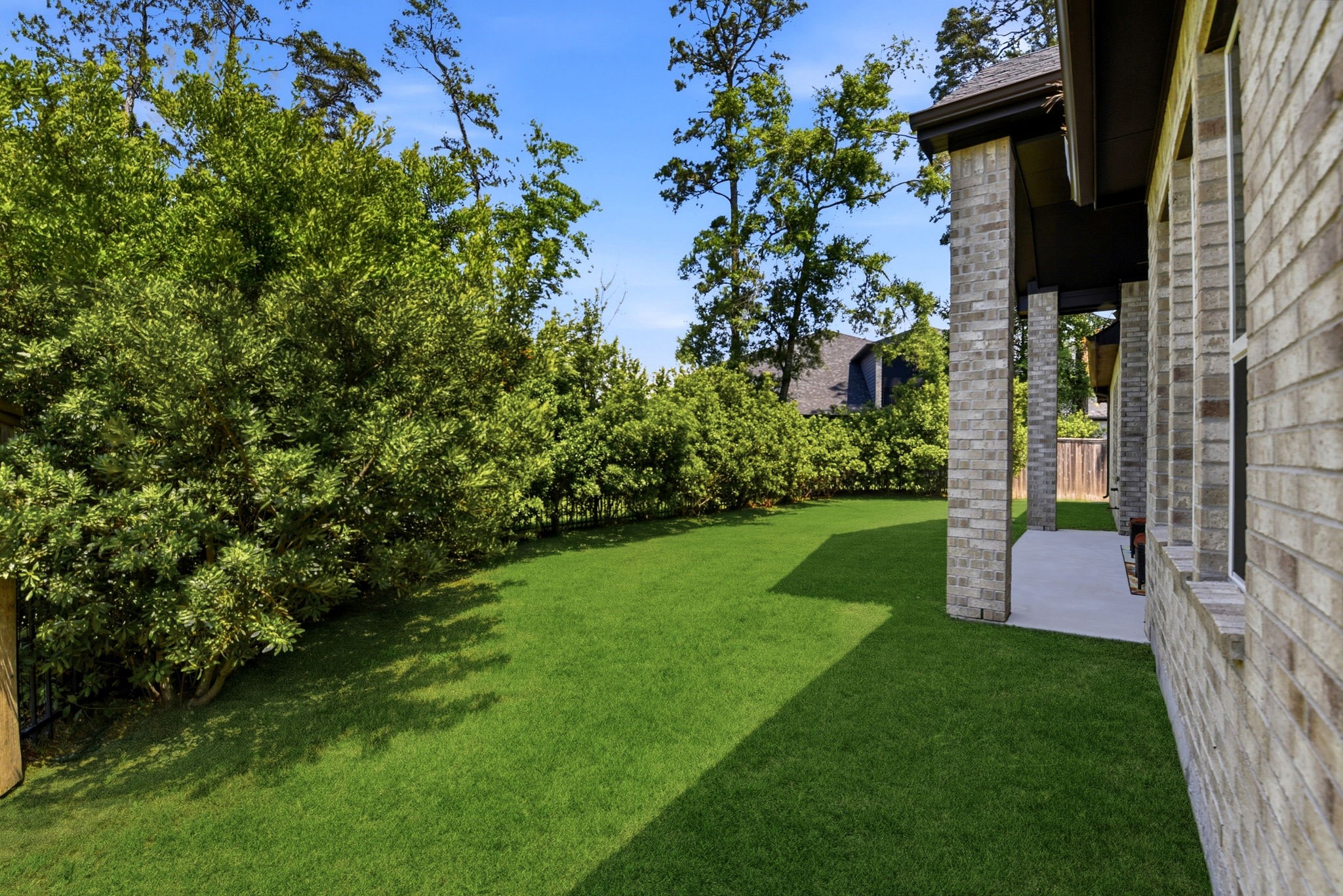 10062 S Goshawk Trail, Conroe, TX 77385